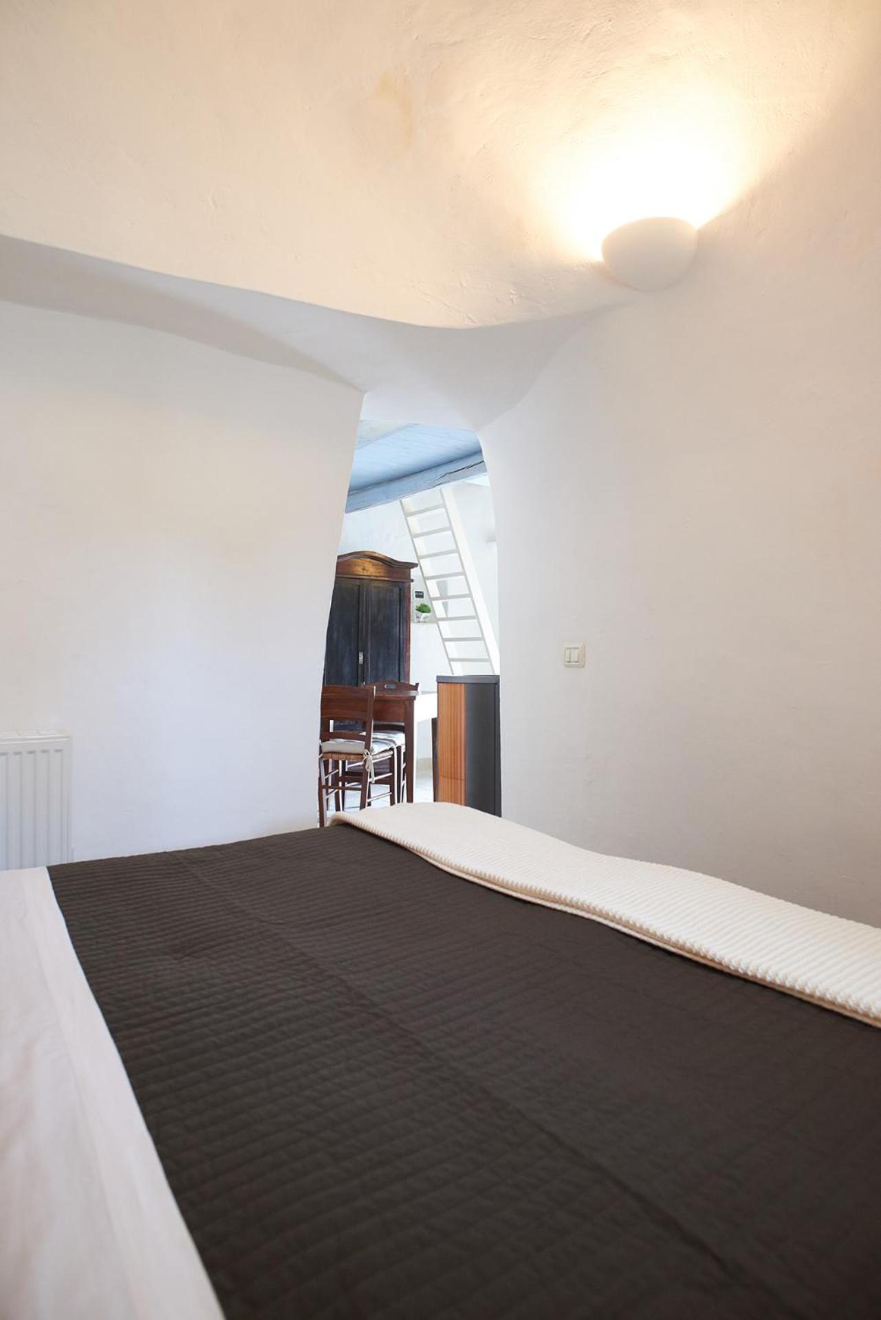 Quadruple Room - Photo 11