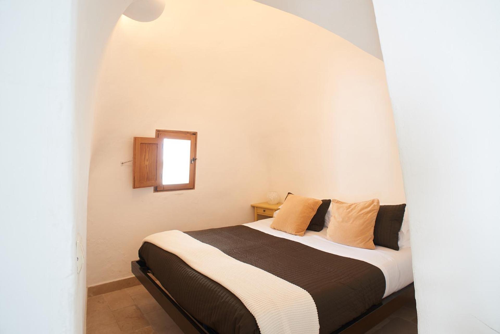 Quadruple Room - Photo 6