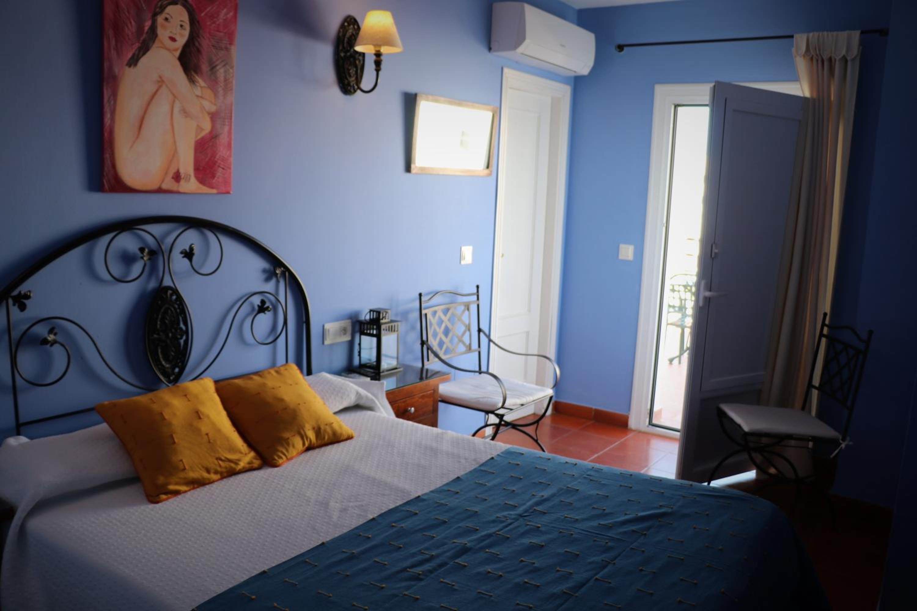 Double or Twin Room photo 2