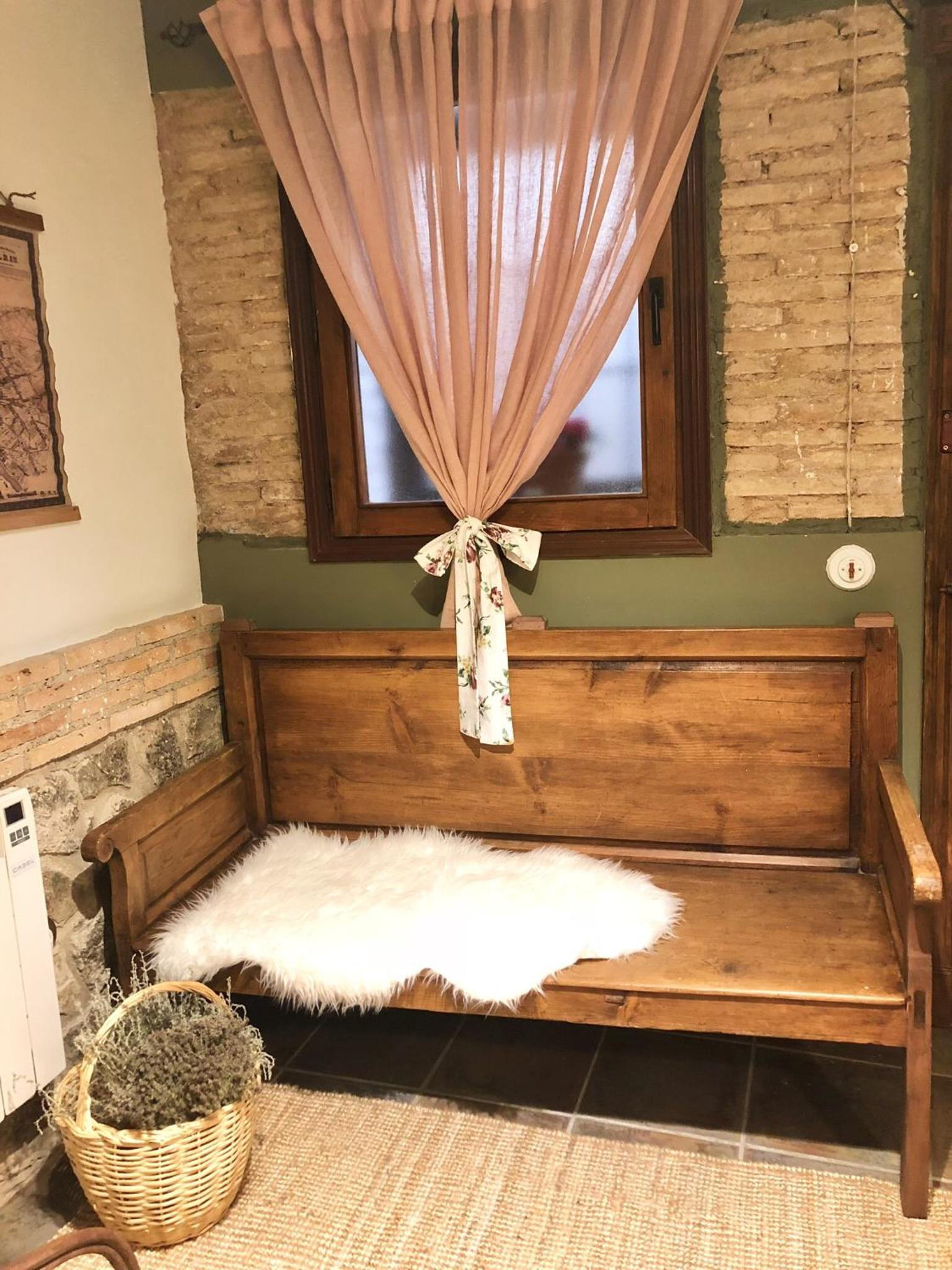 Studio Apartment - Photo 17