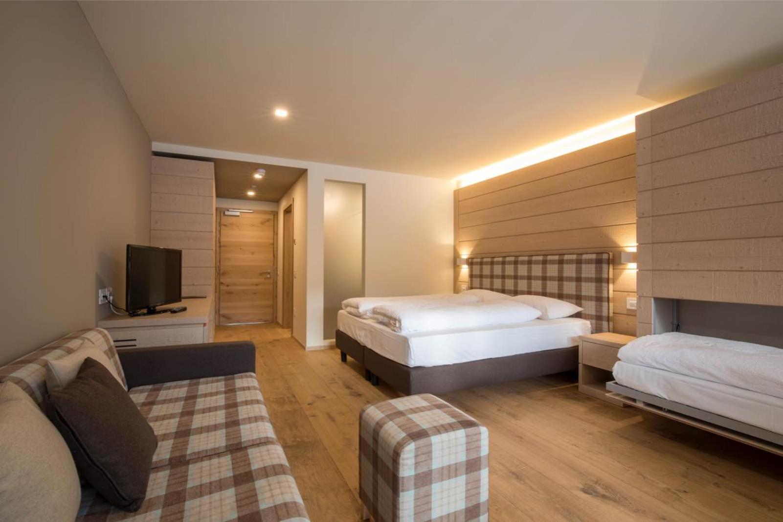 Family Junior Suite photo 1