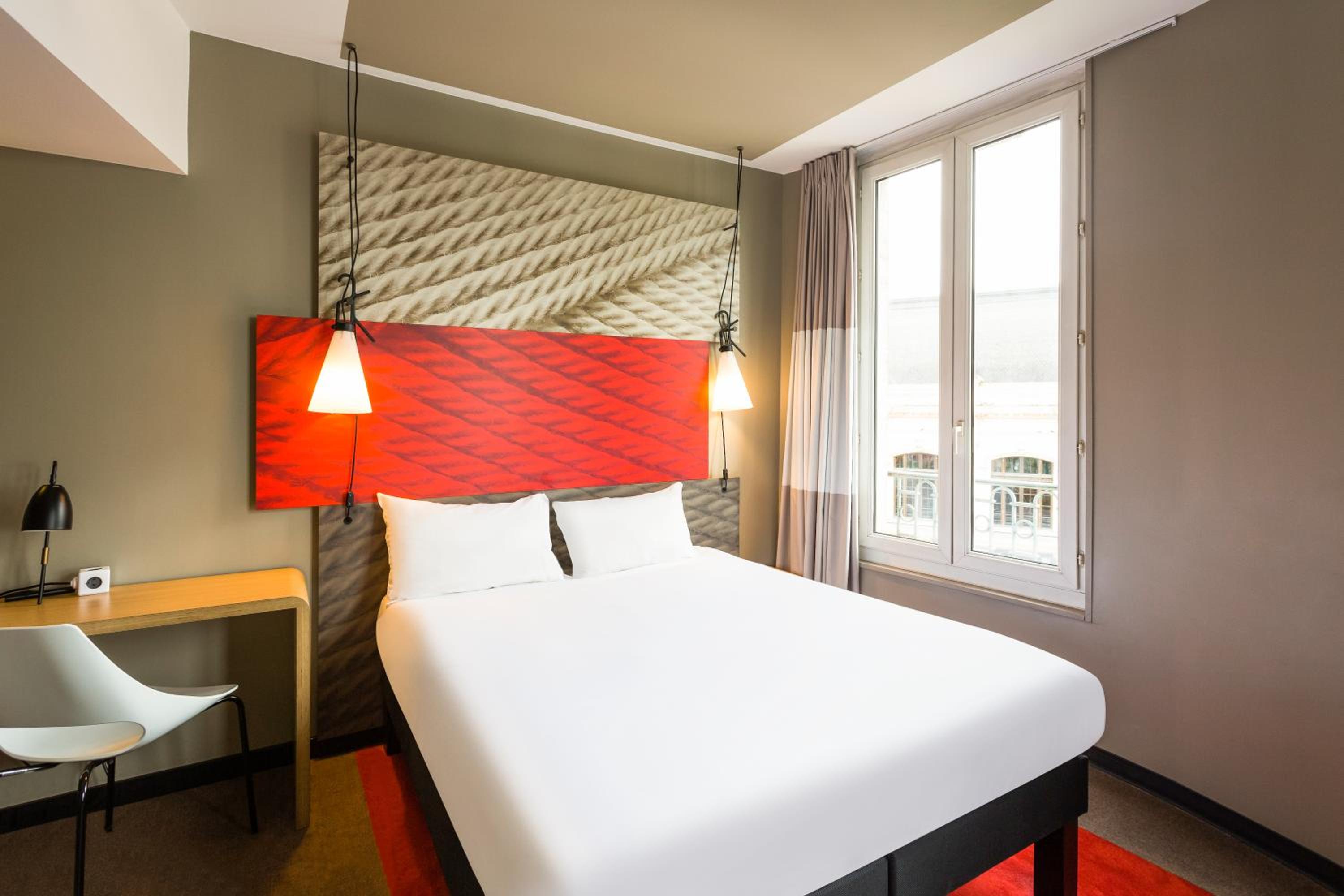 Standard Double Room - Photo 7