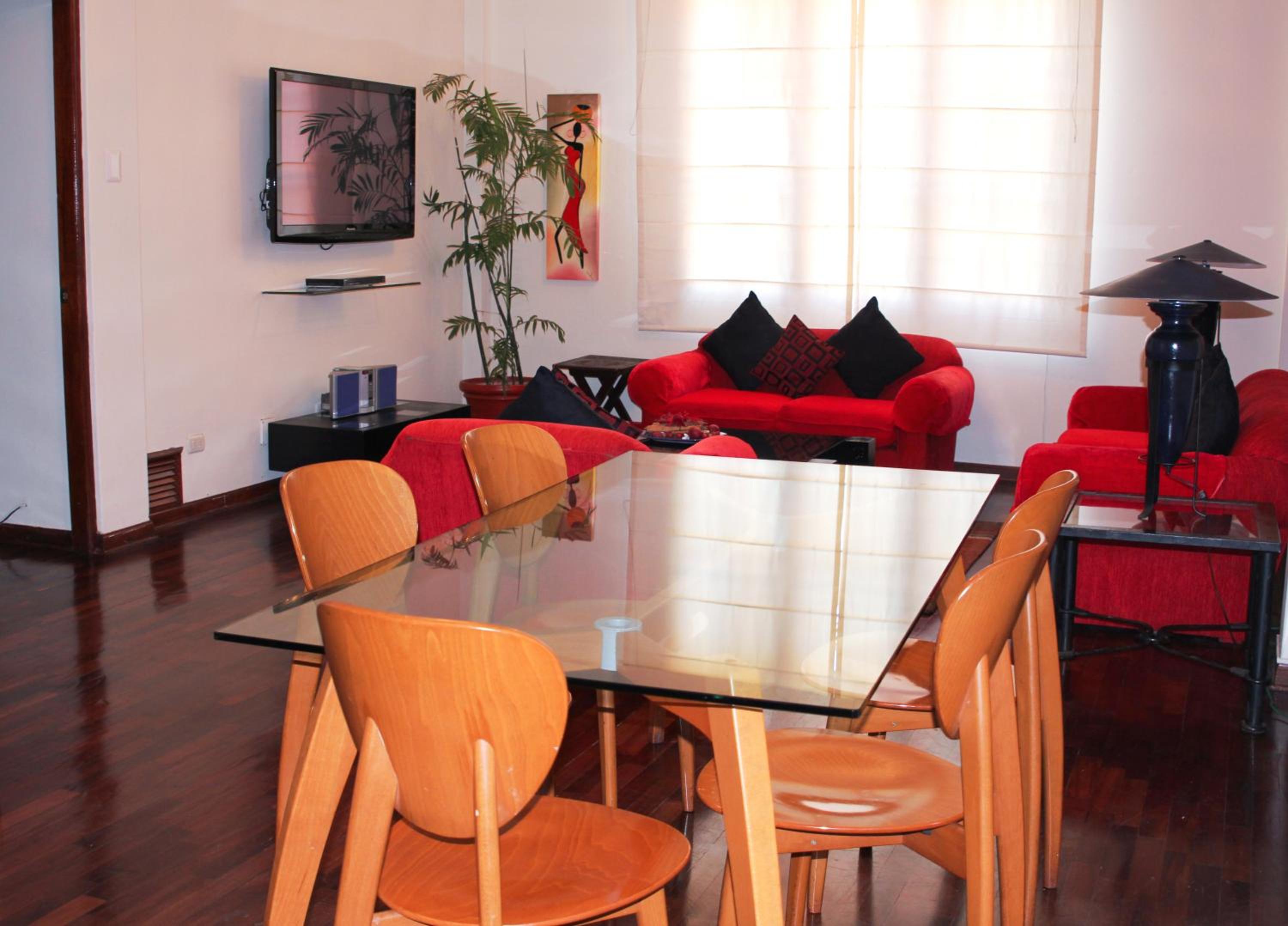 Standard Family Room - Photo 8