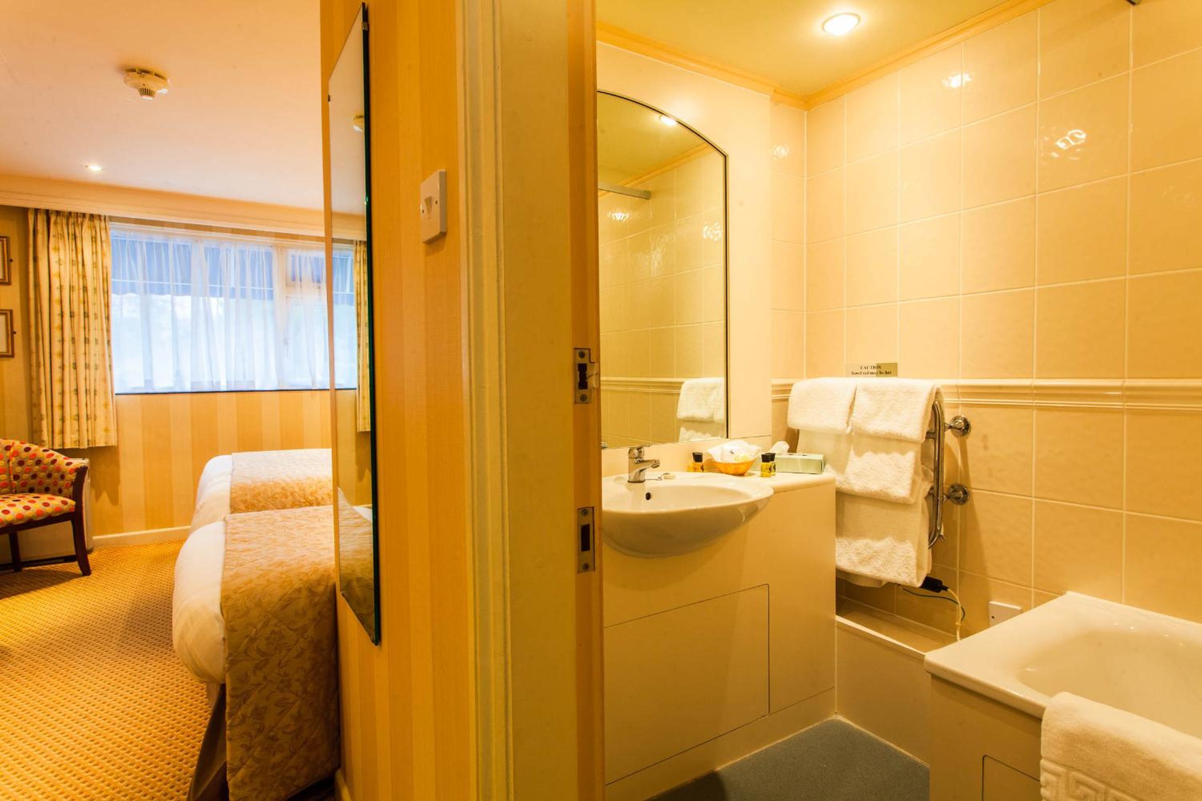 Double Room with Sea View - Photo 6