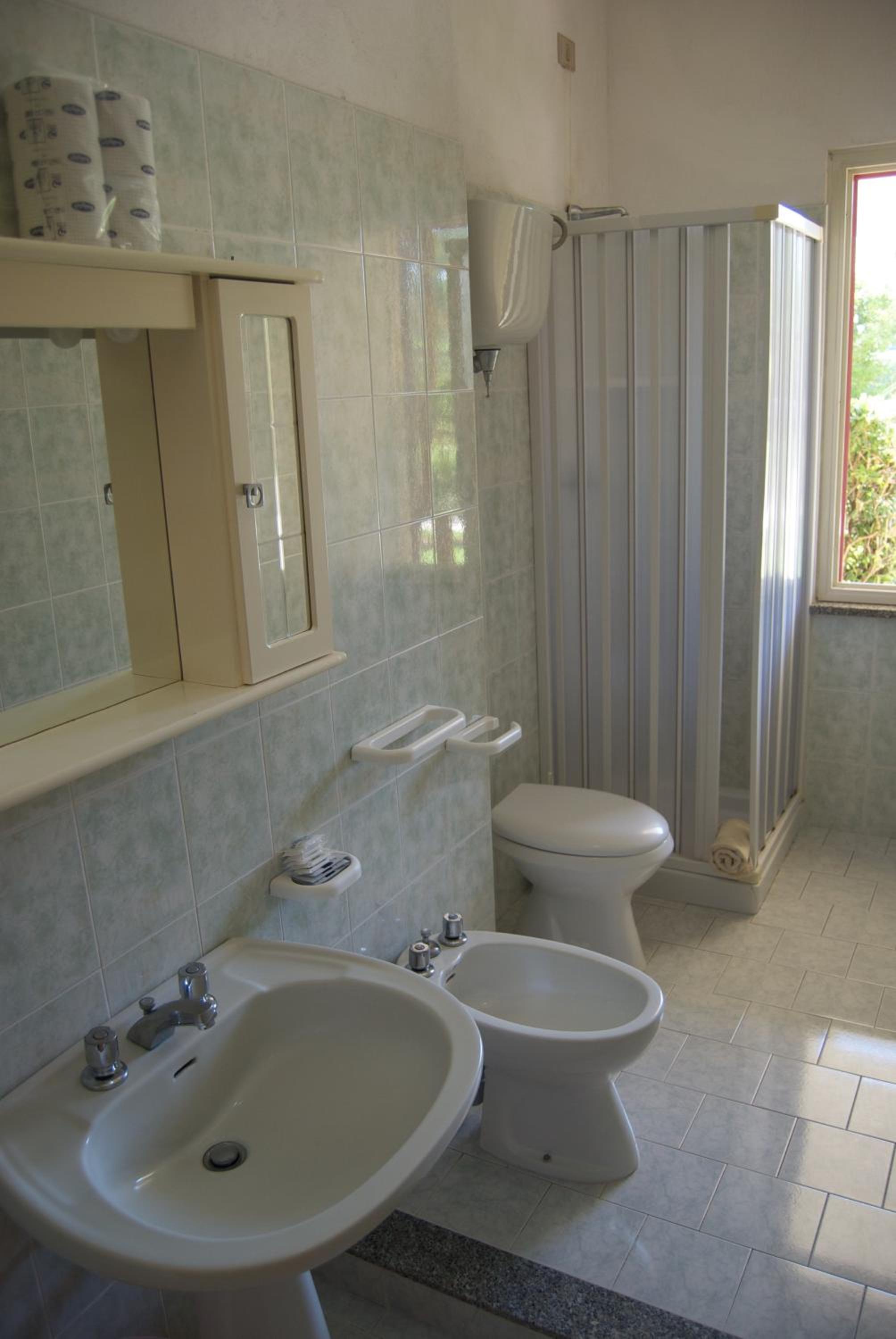 Classic Triple Room photo 2