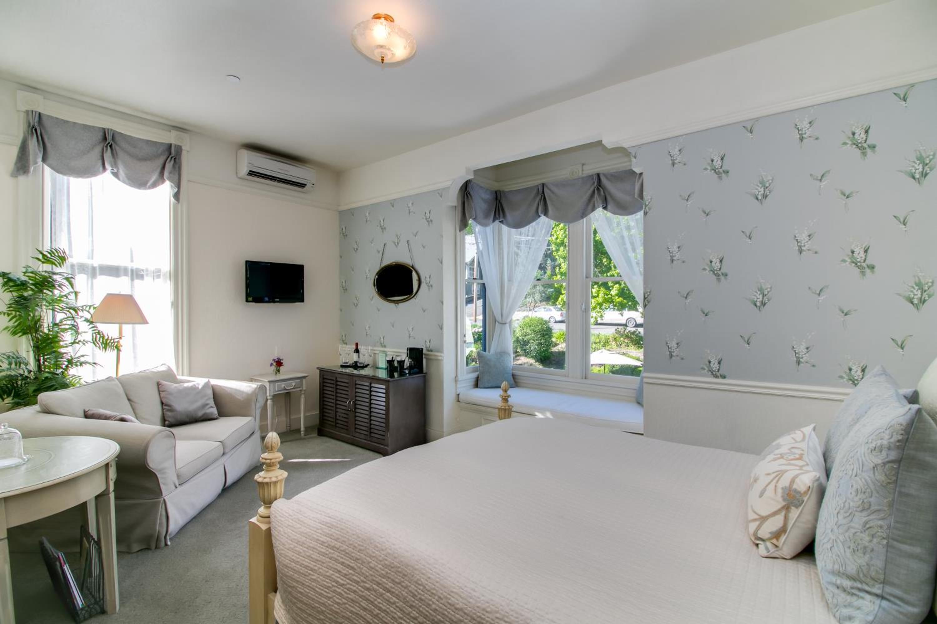 Double Room with Garden View photo 3