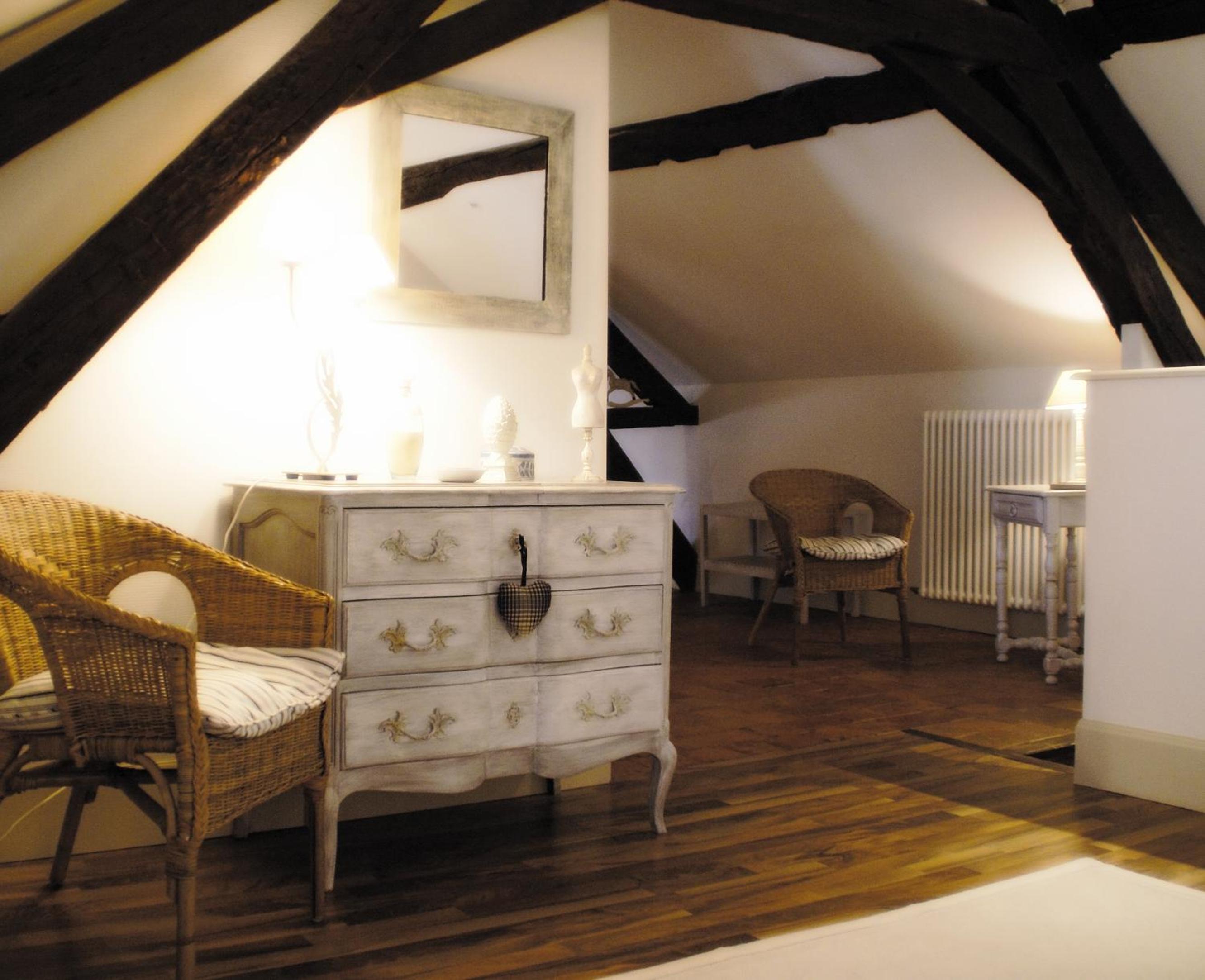 Deluxe Family Room - Photo 3