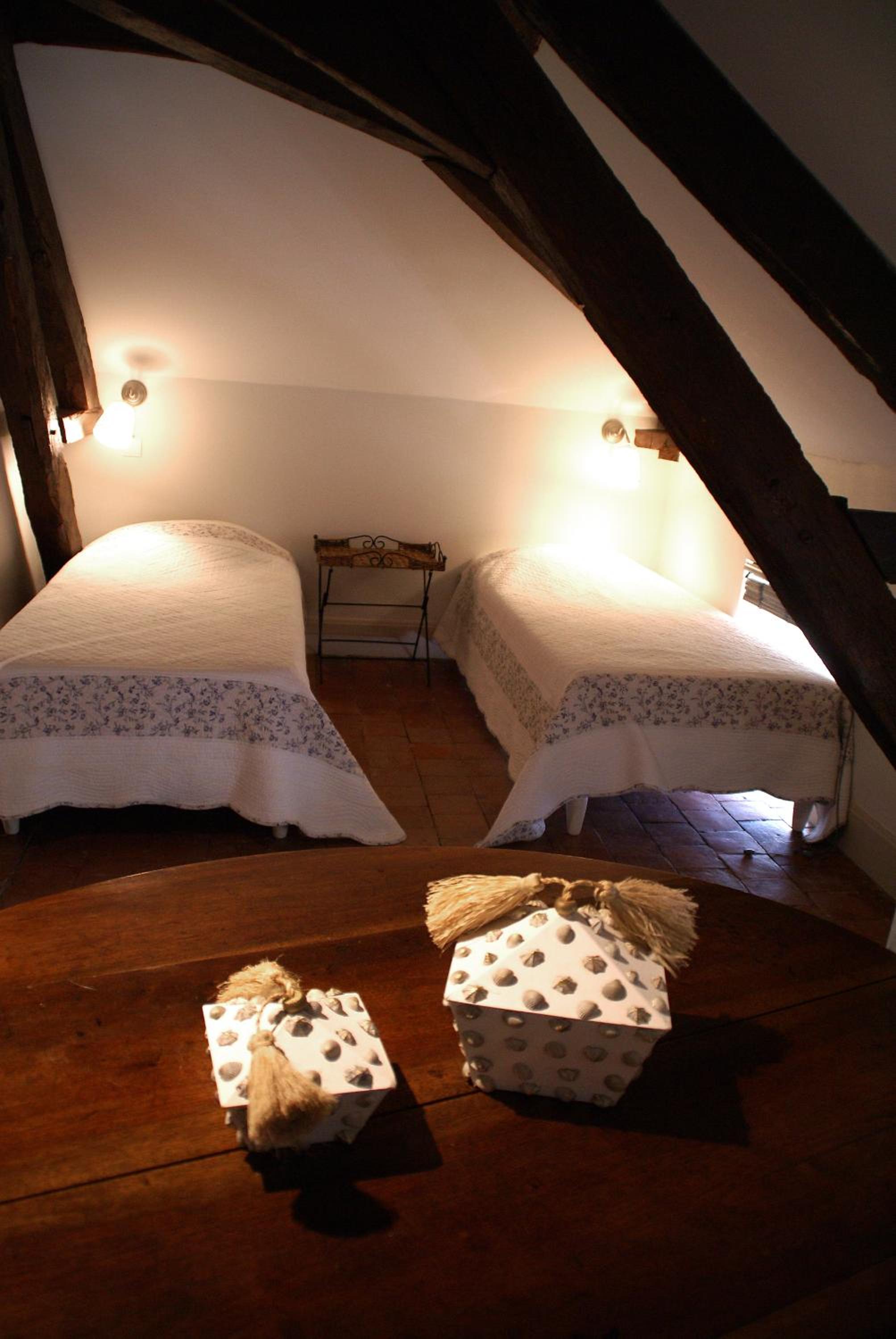Deluxe Family Room - Photo 1