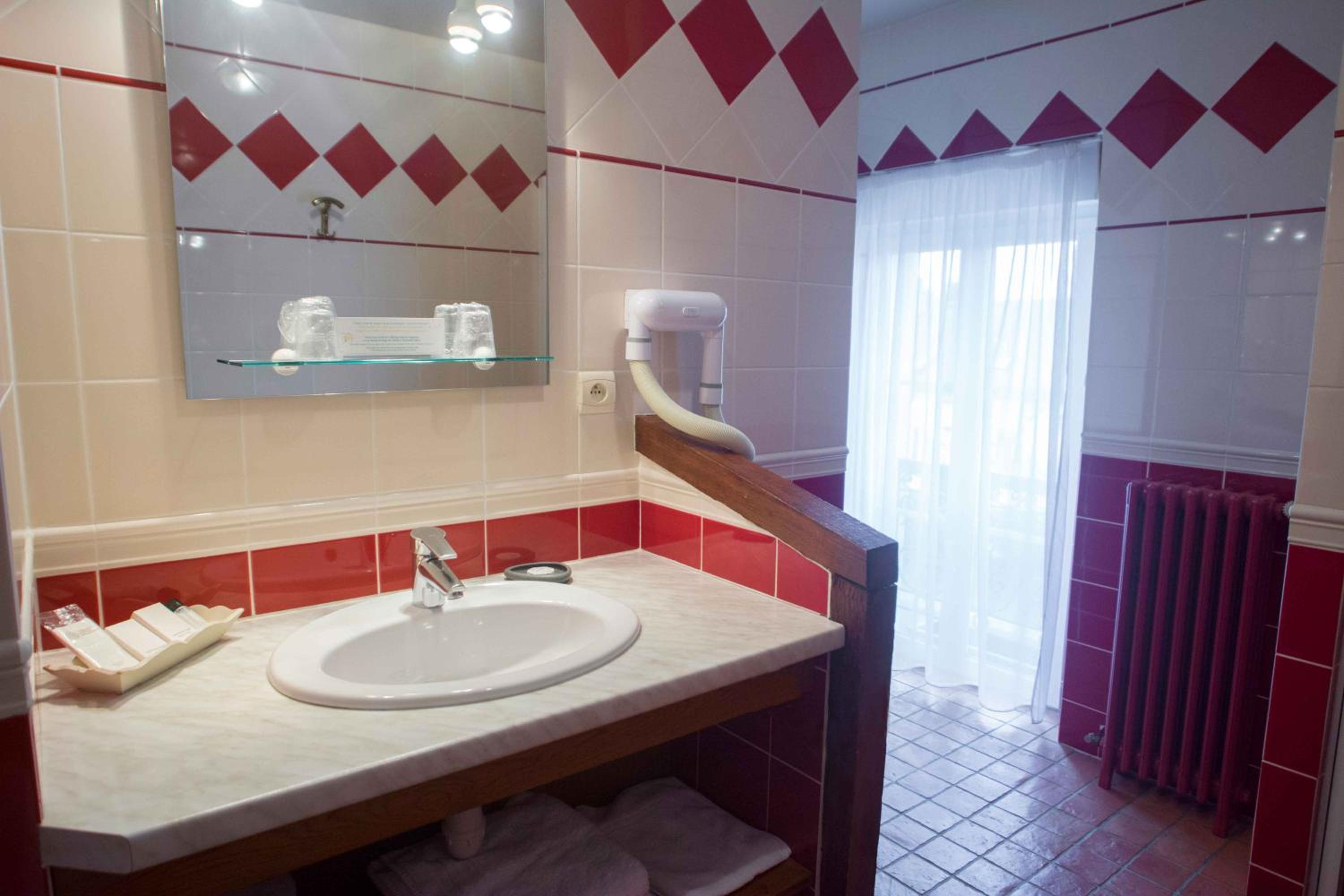 Superior Single Room photo 3