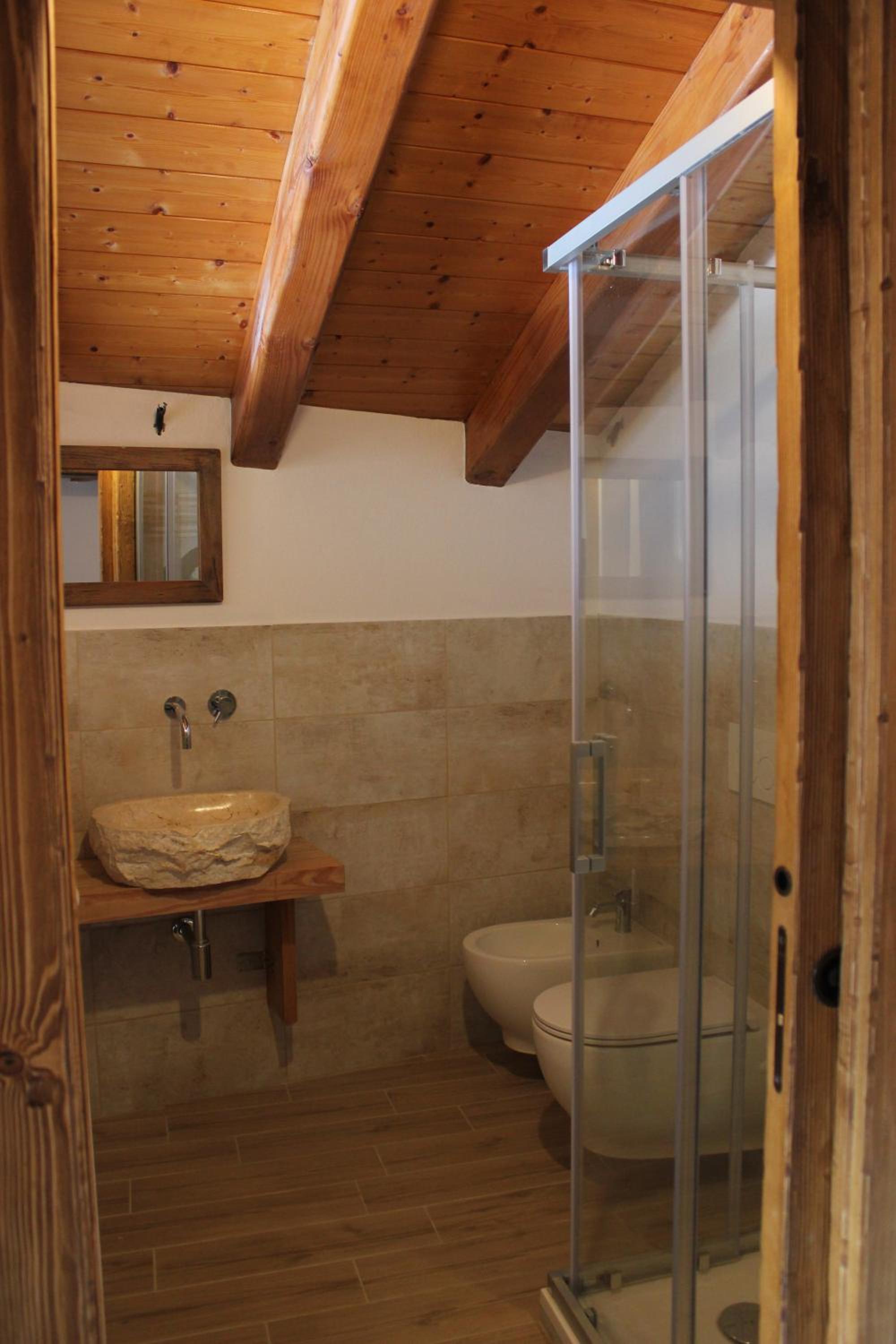 Superior Double Room - Photo 9