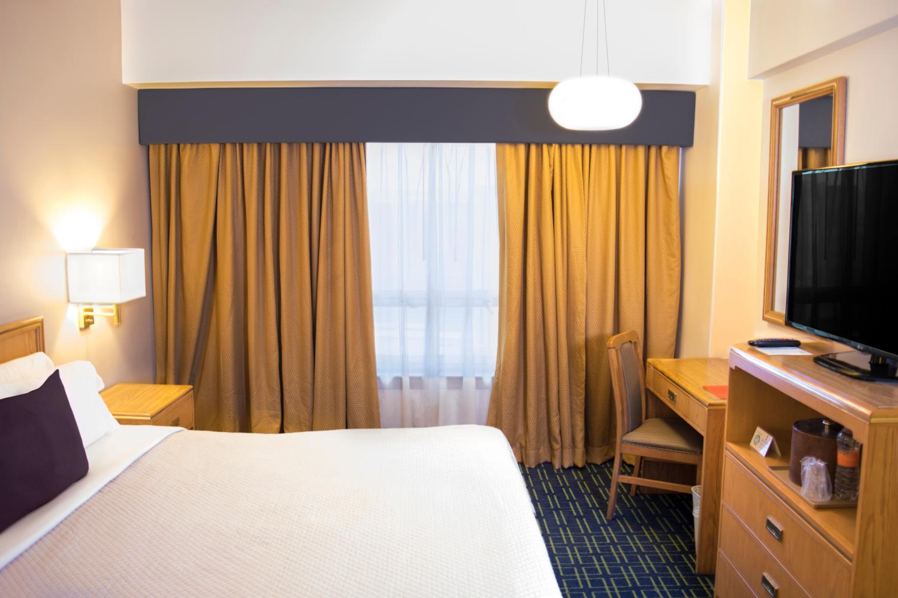 Superior King Room - Photo 3