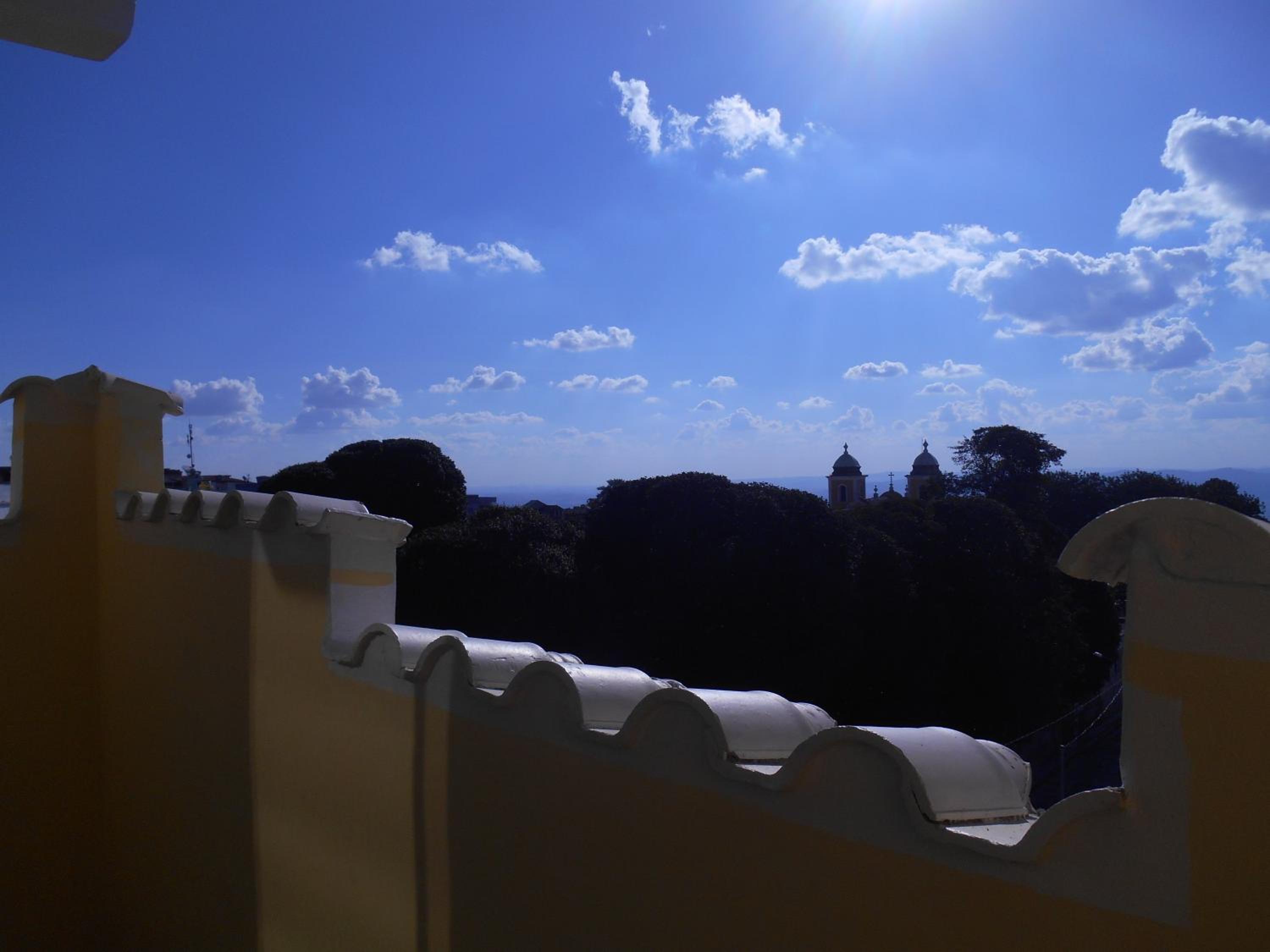 Deluxe Double Room with Balcony - Photo 12