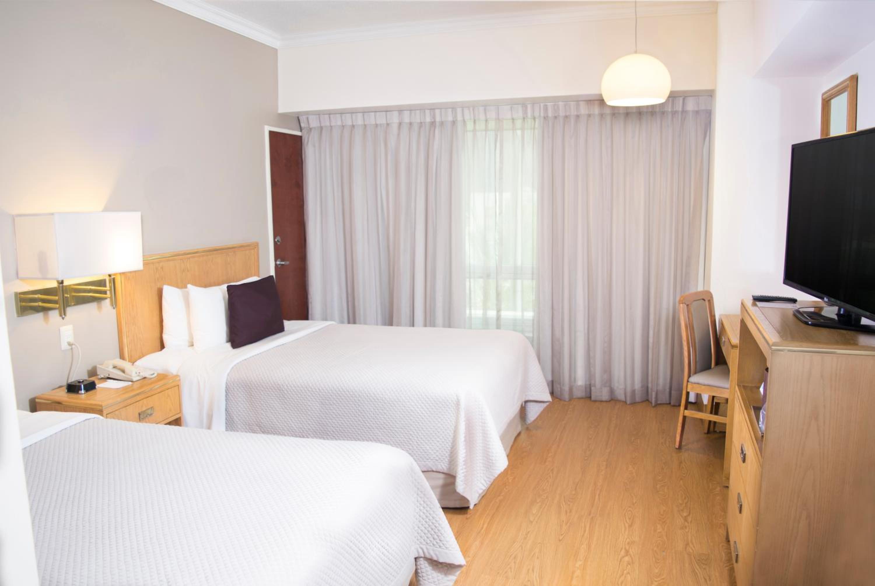 Deluxe Double Room with Two Double Beds - Photo 1