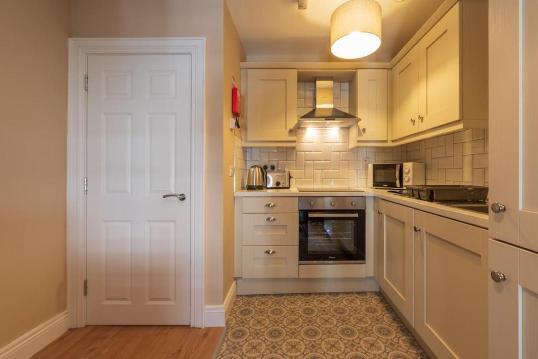 Superior Two-Bedroom Apartment (4 Adults) - Photo 4