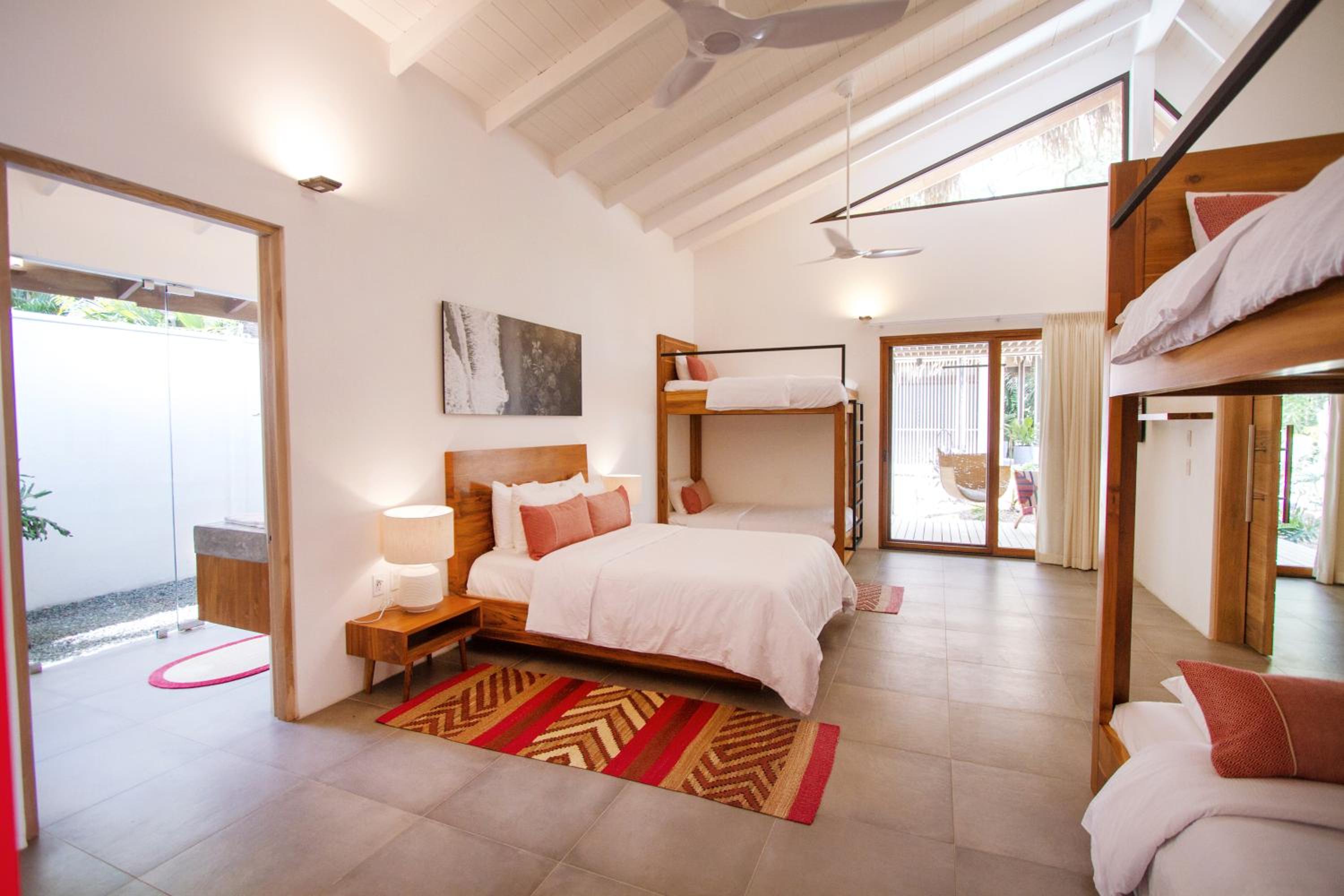 Surf Suite photo 2