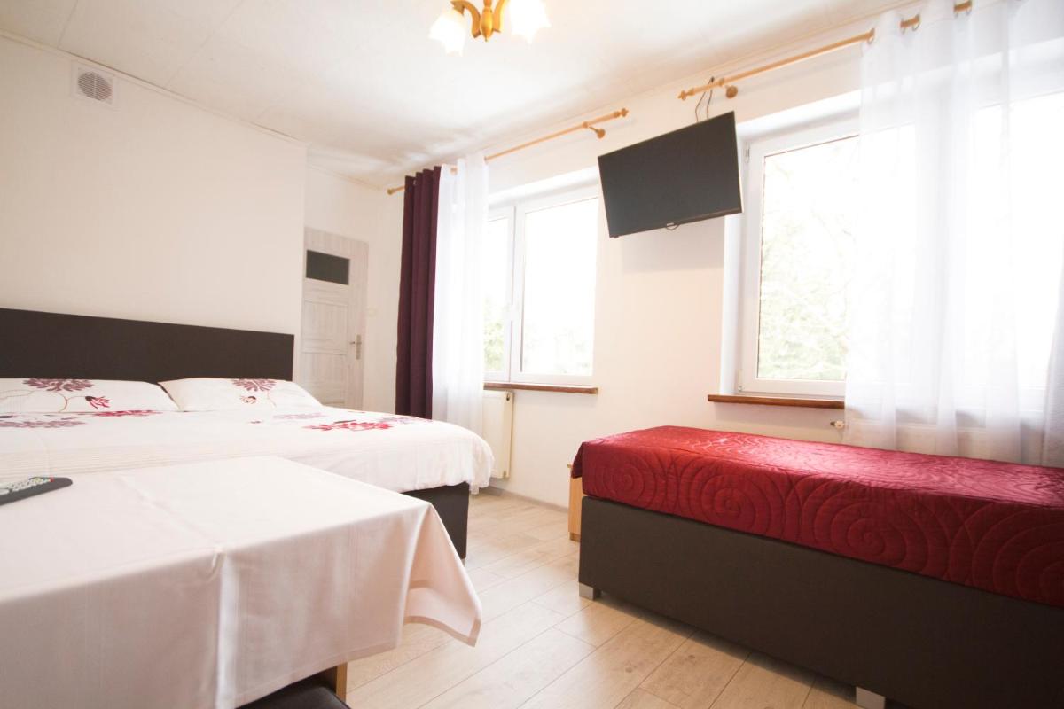Triple Room with Private Bathroom