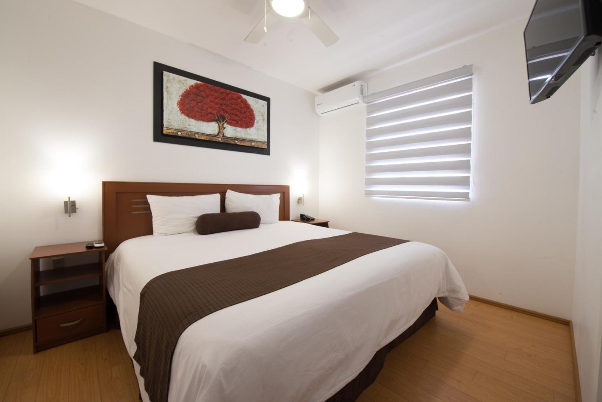Two-Bedroom Suite - Photo 6