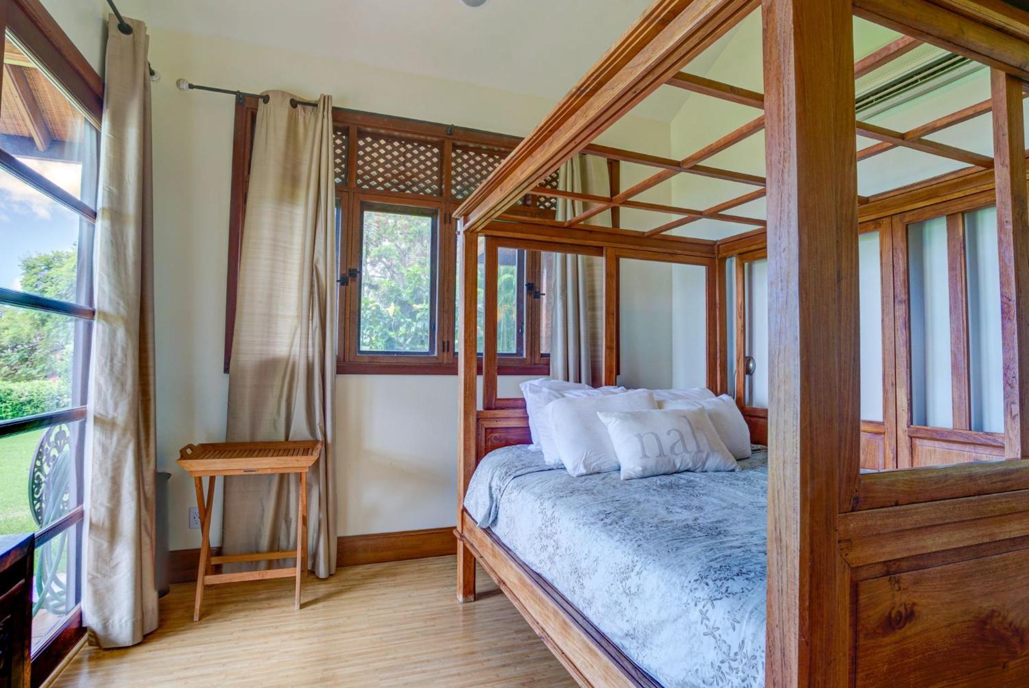 Queen Room with Sea View Nalu