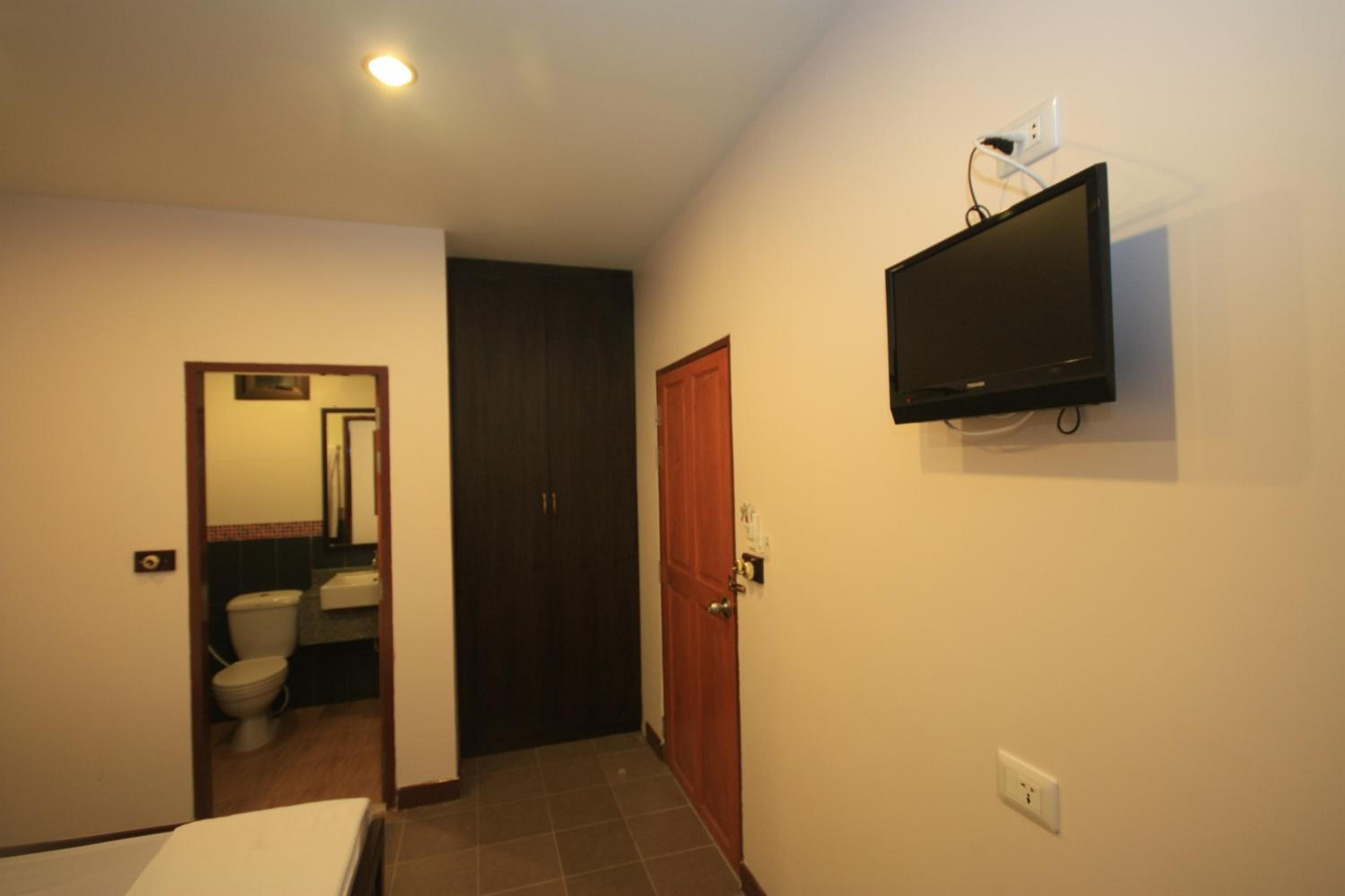 Standard Double Room photo 2