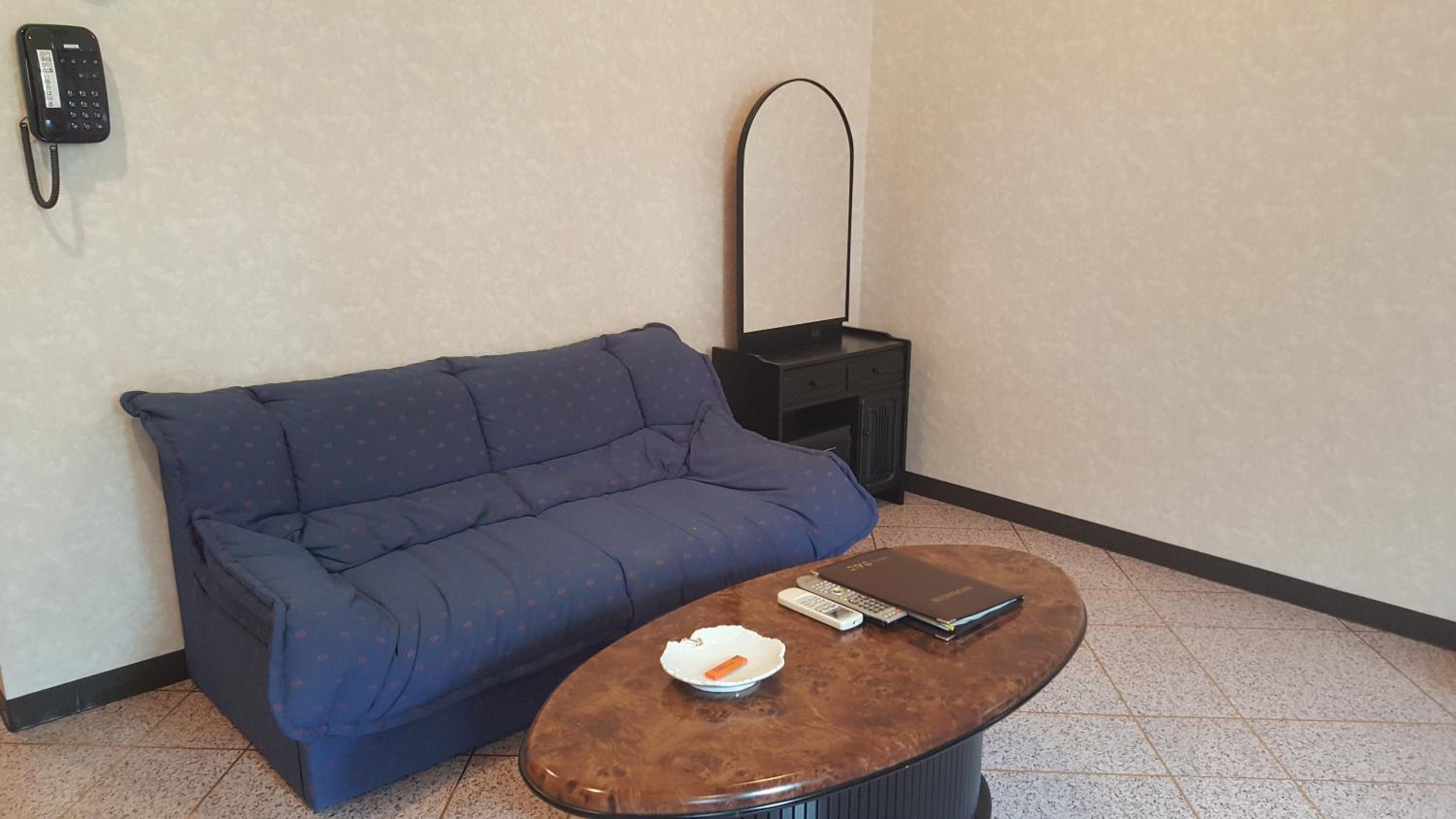 Double Room with Private Bathroom - Non-Smoking