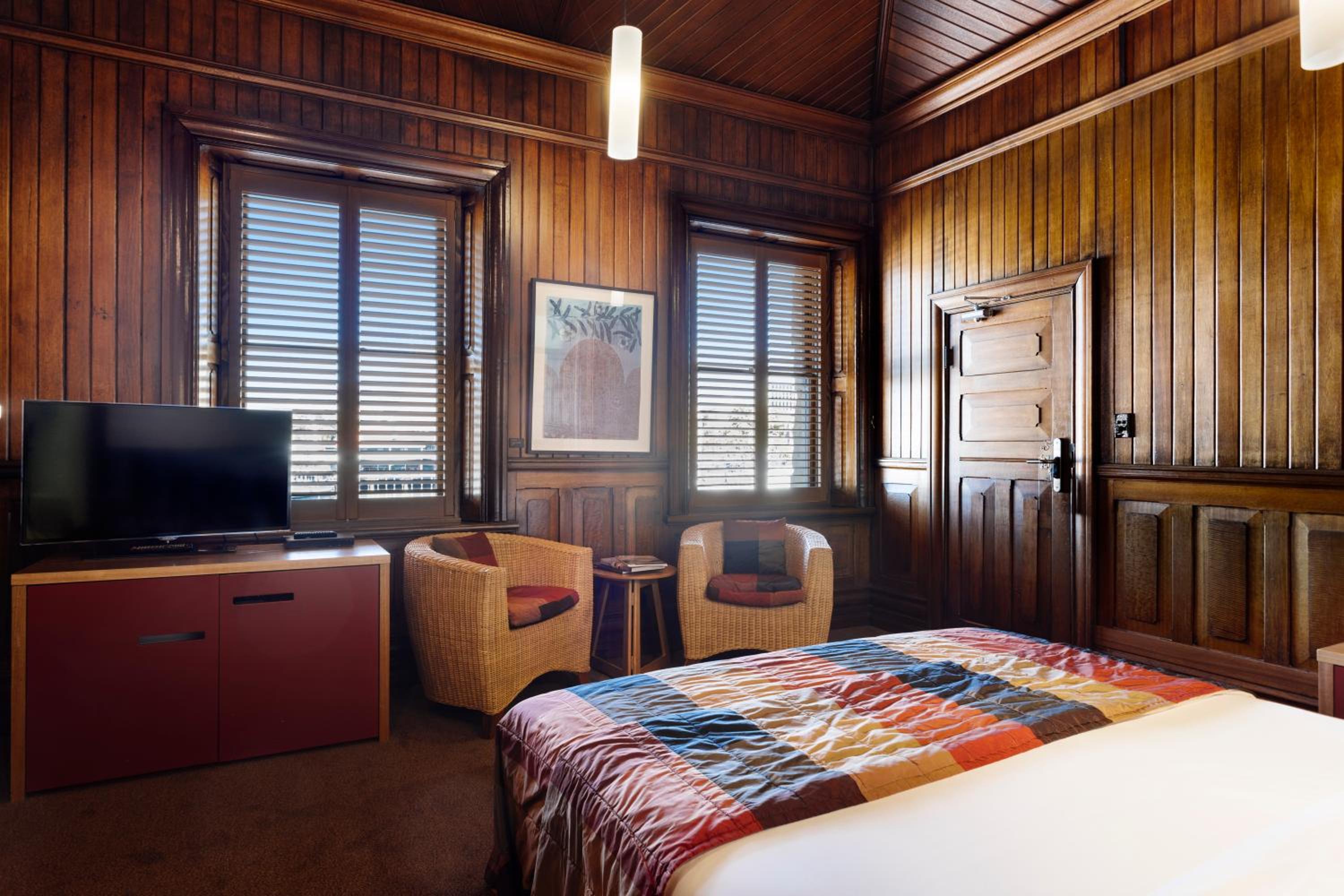 Standard Double Room with Harbor View - Photo 5