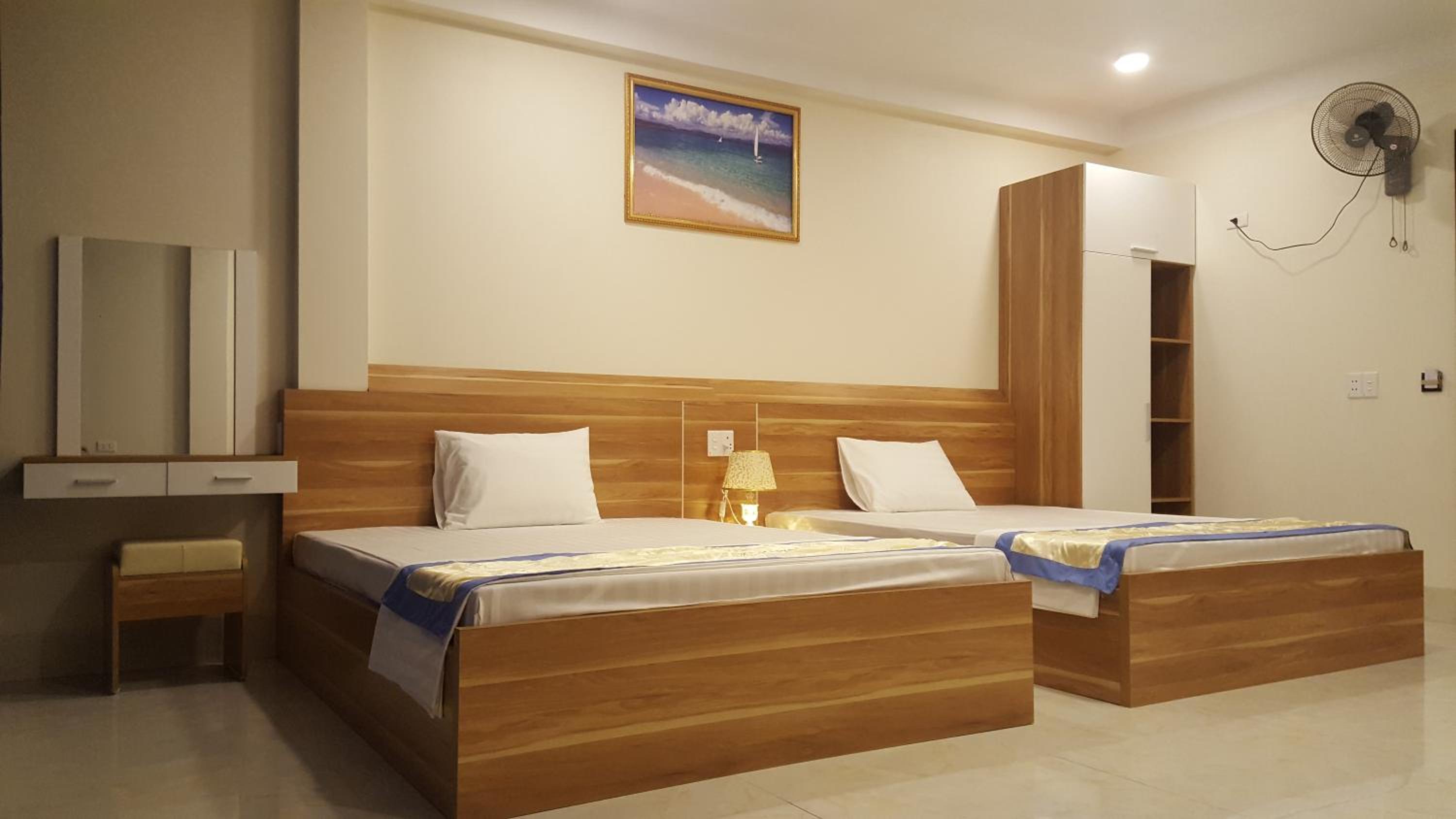 Queen Room with Sea View
