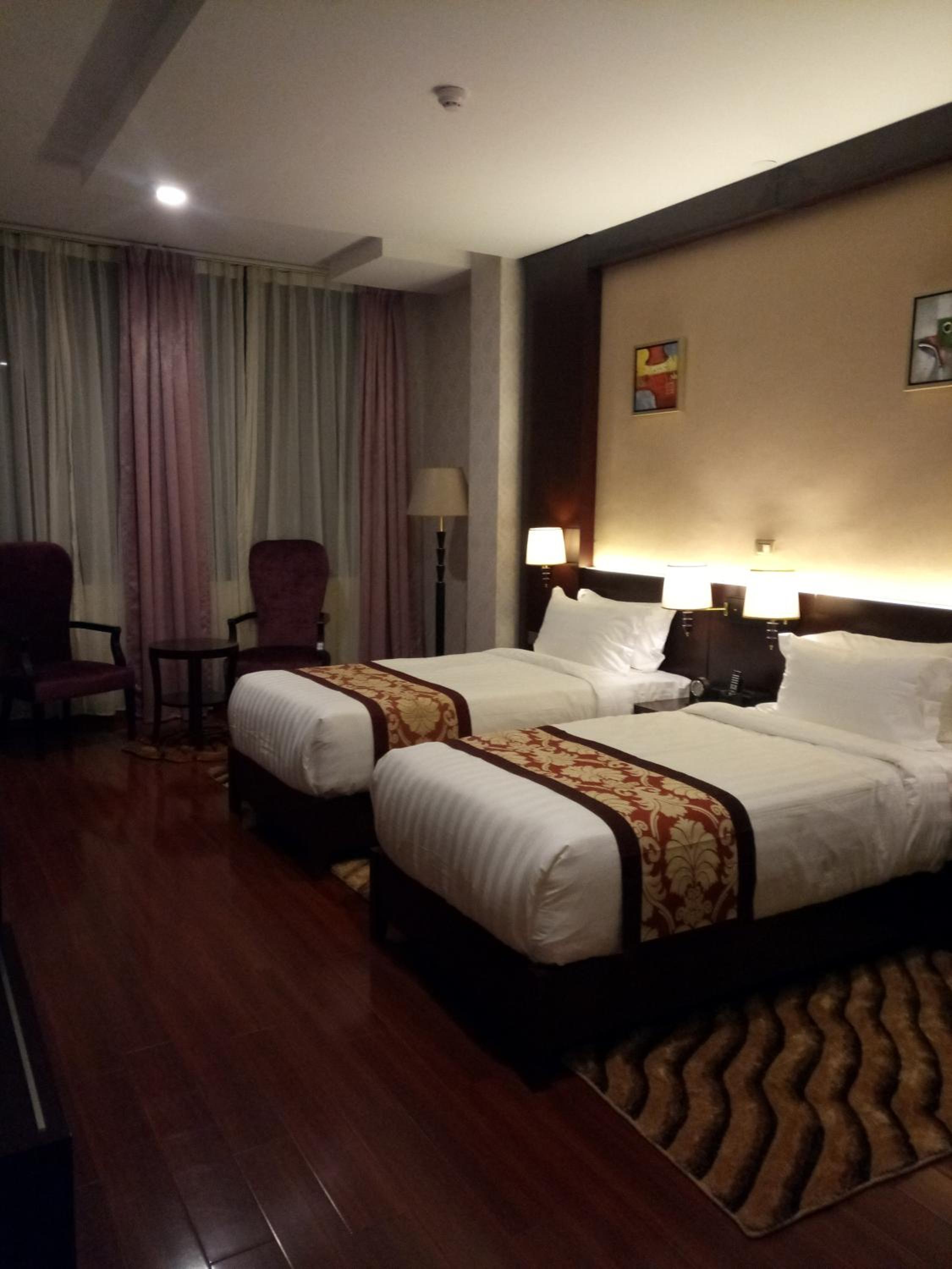 Superior Twin Room