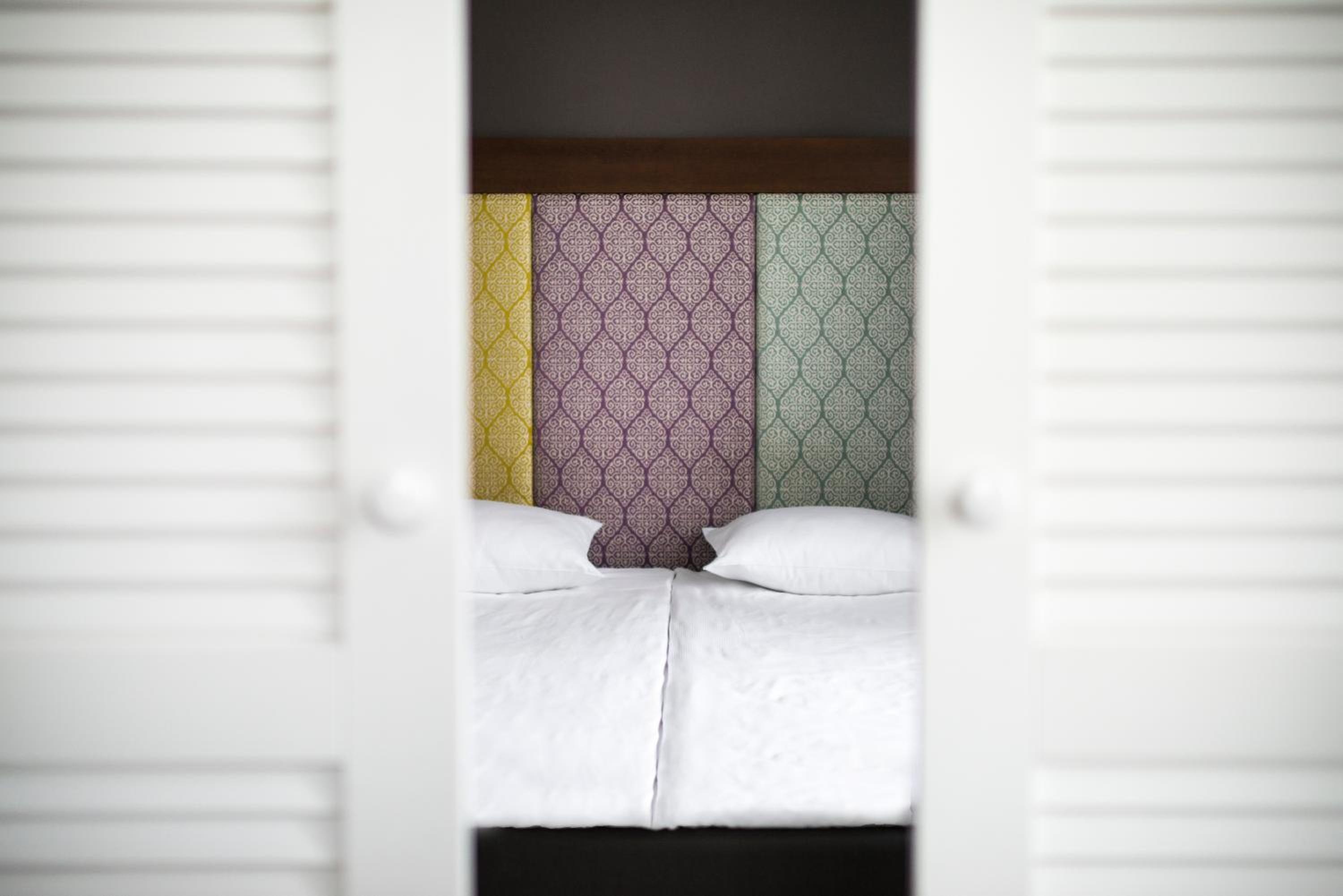 Suite - Photo 12