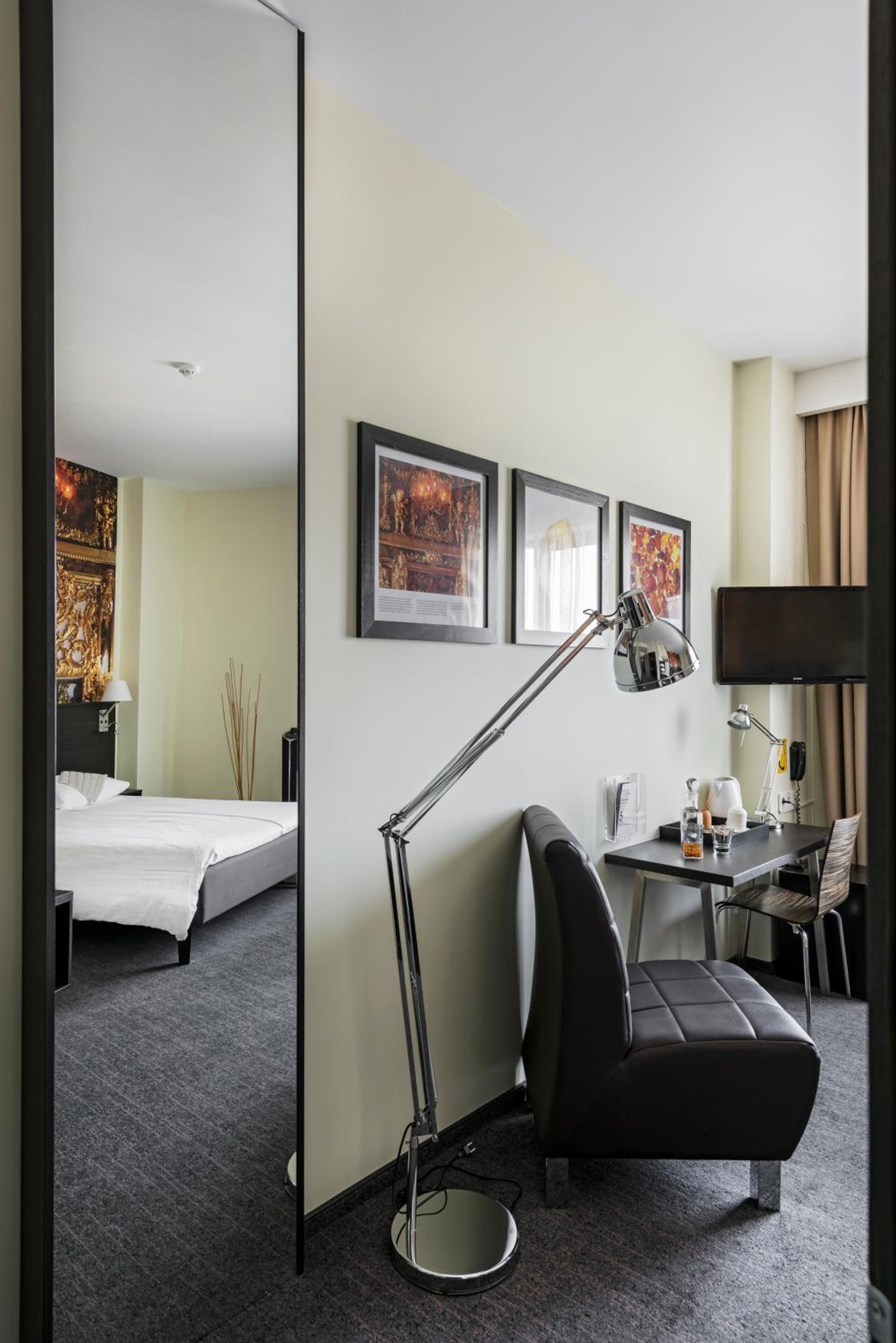 Superior Double Room - Photo 3
