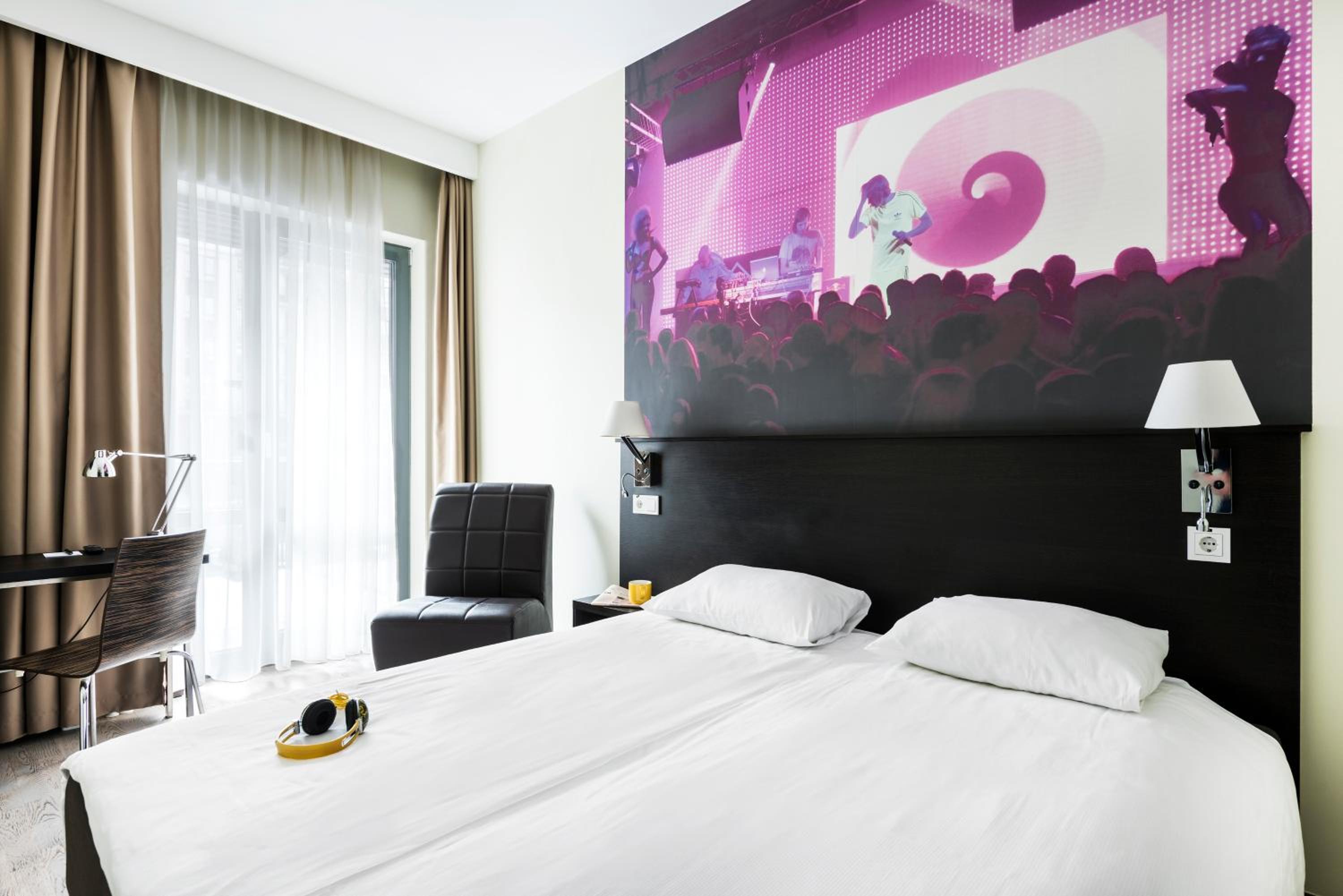 Standard Double Room - Photo 5