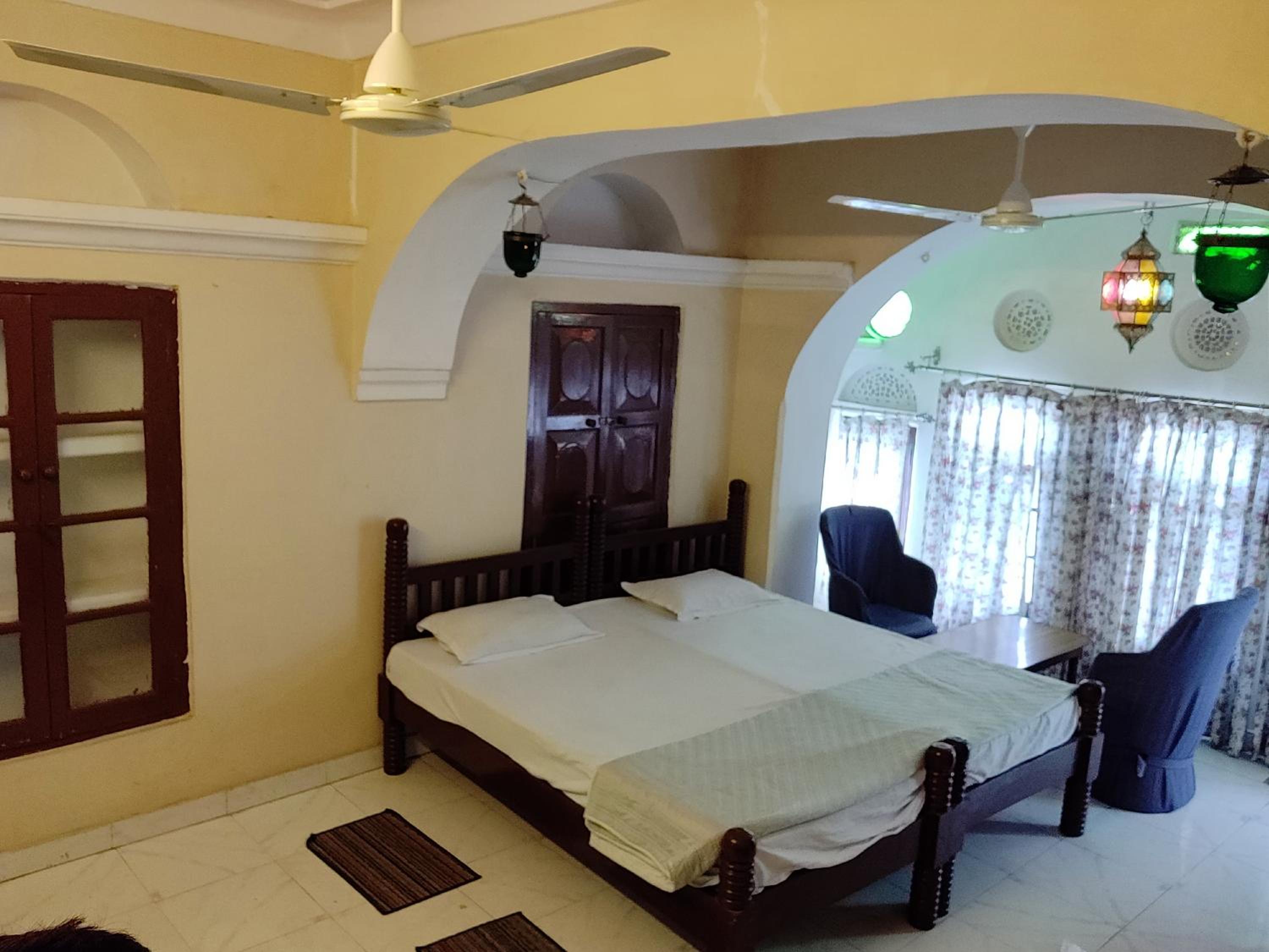 Classic Triple Room
