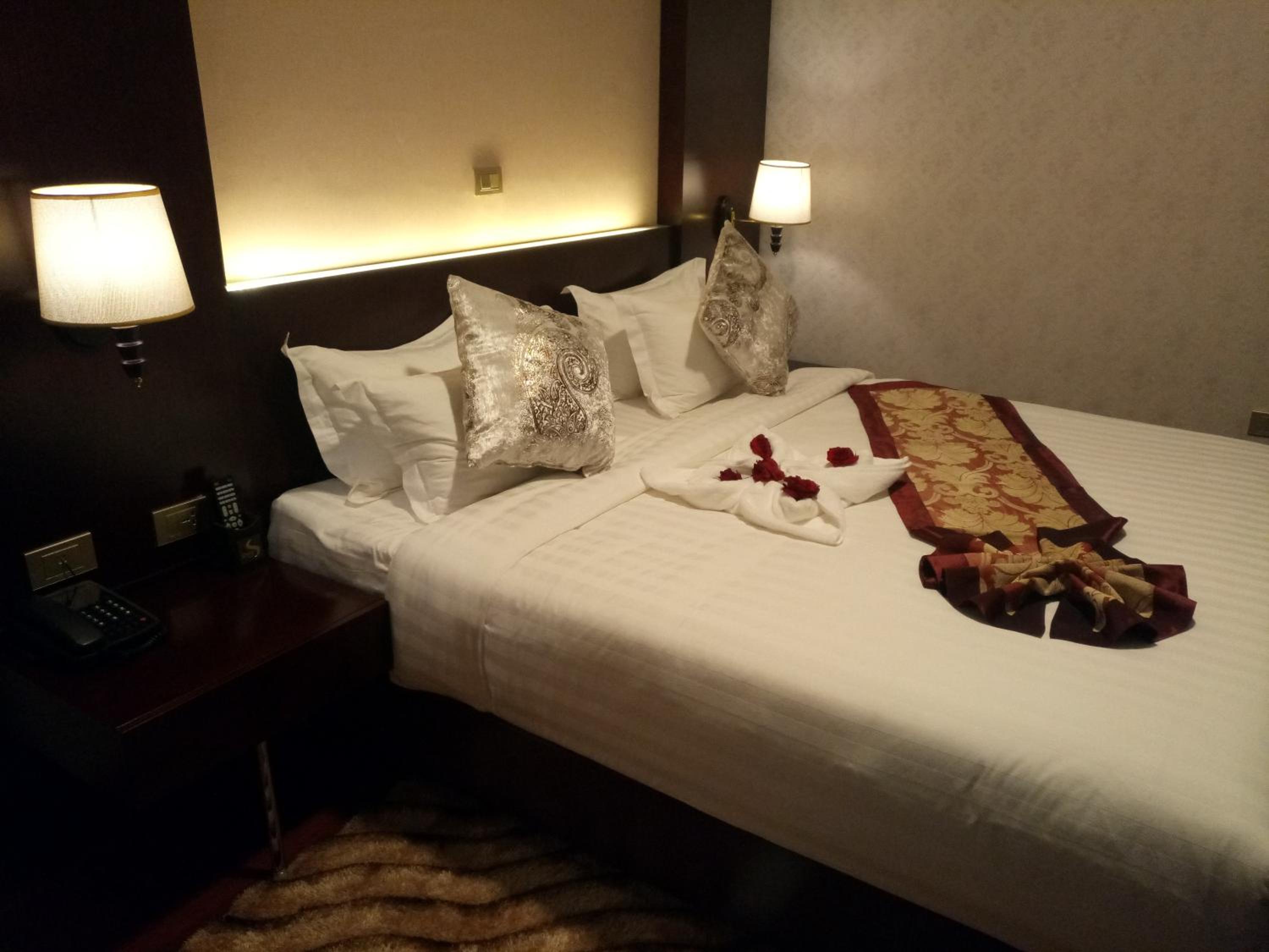 Standard King Room