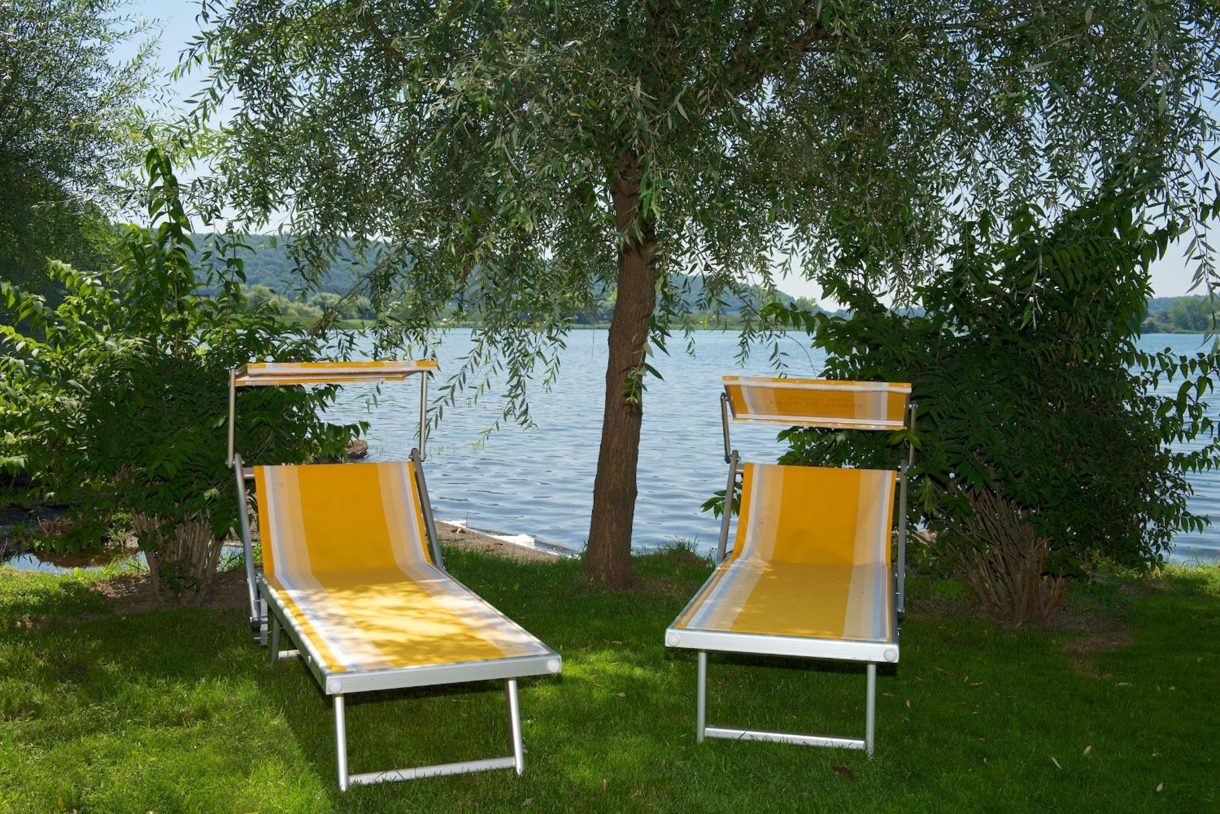 Triple Room with Lake View photo 2