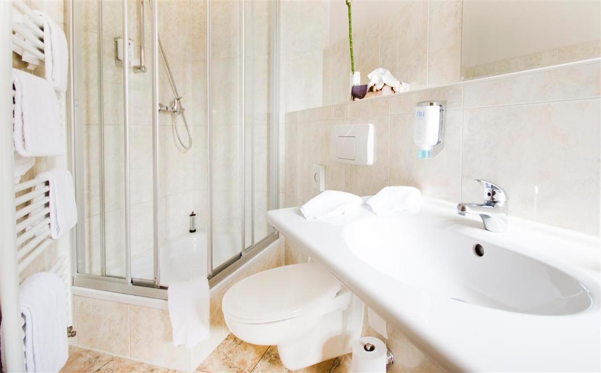Standard Double Room - Photo 4