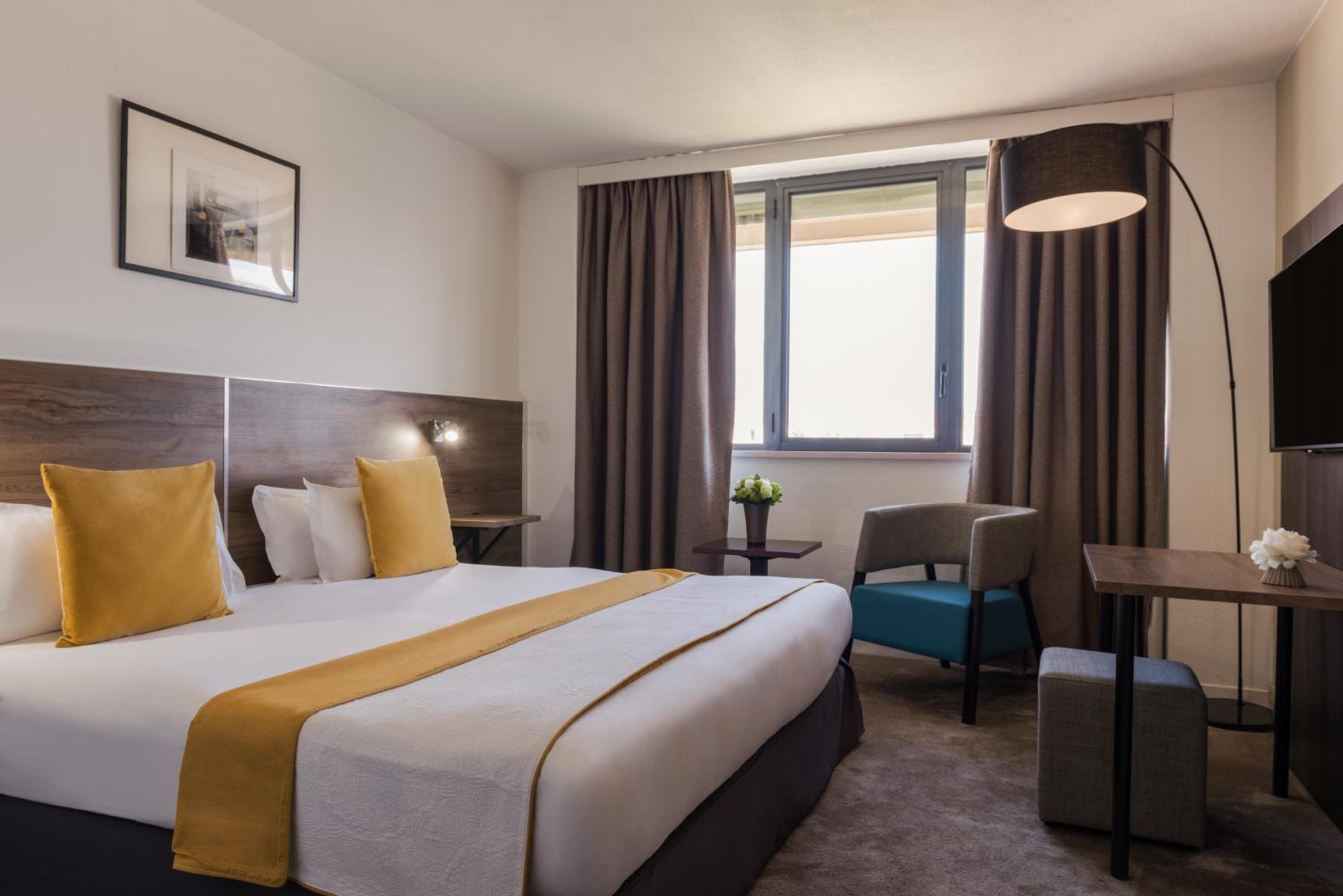 Superior King Room - Photo 2