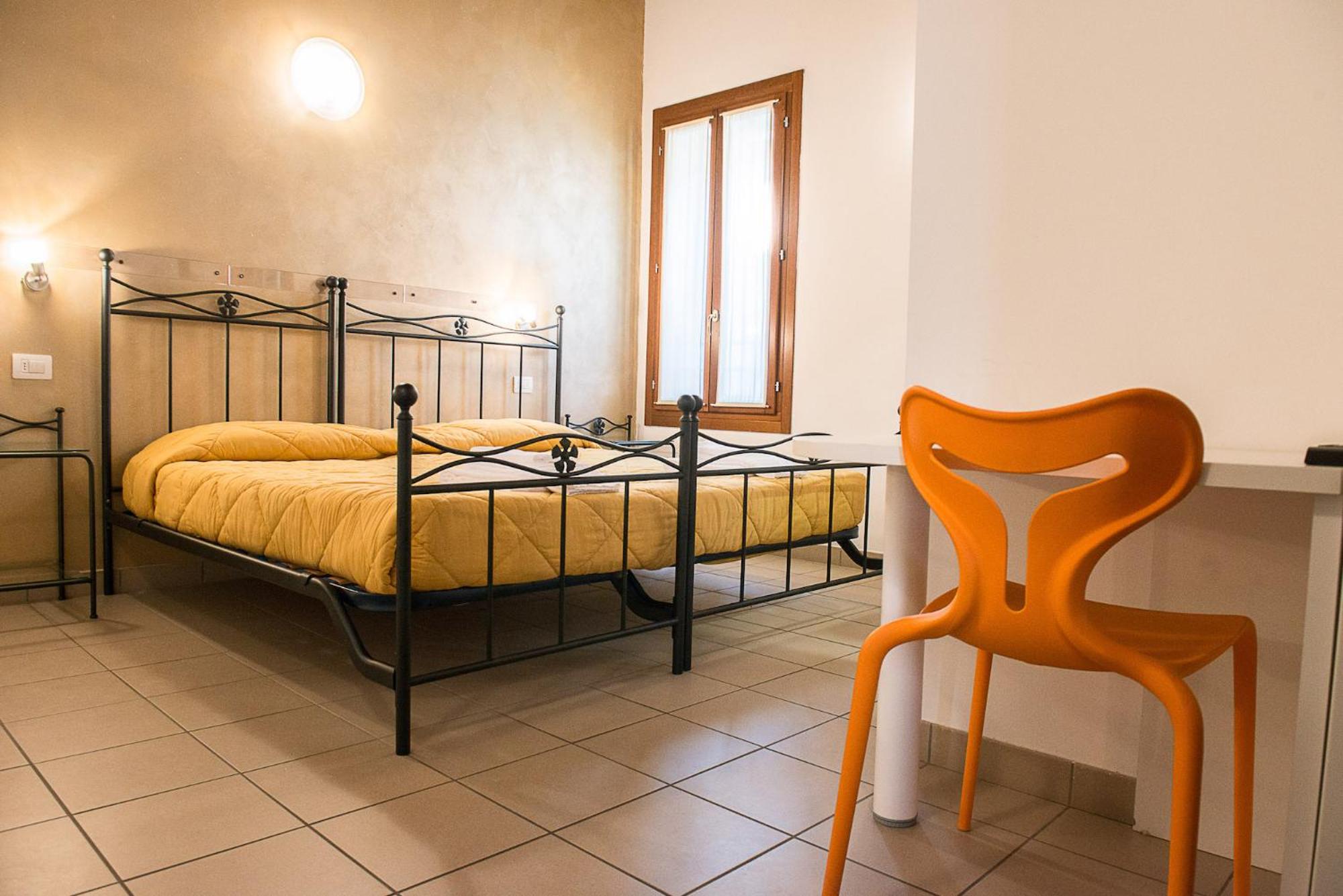Double or Twin Room photo 1