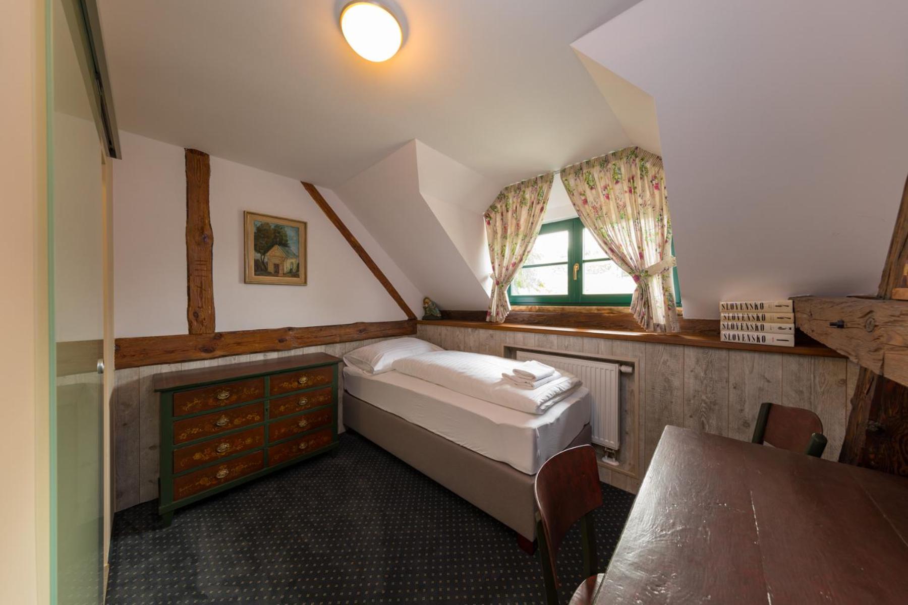 Standard Single Room photo 2