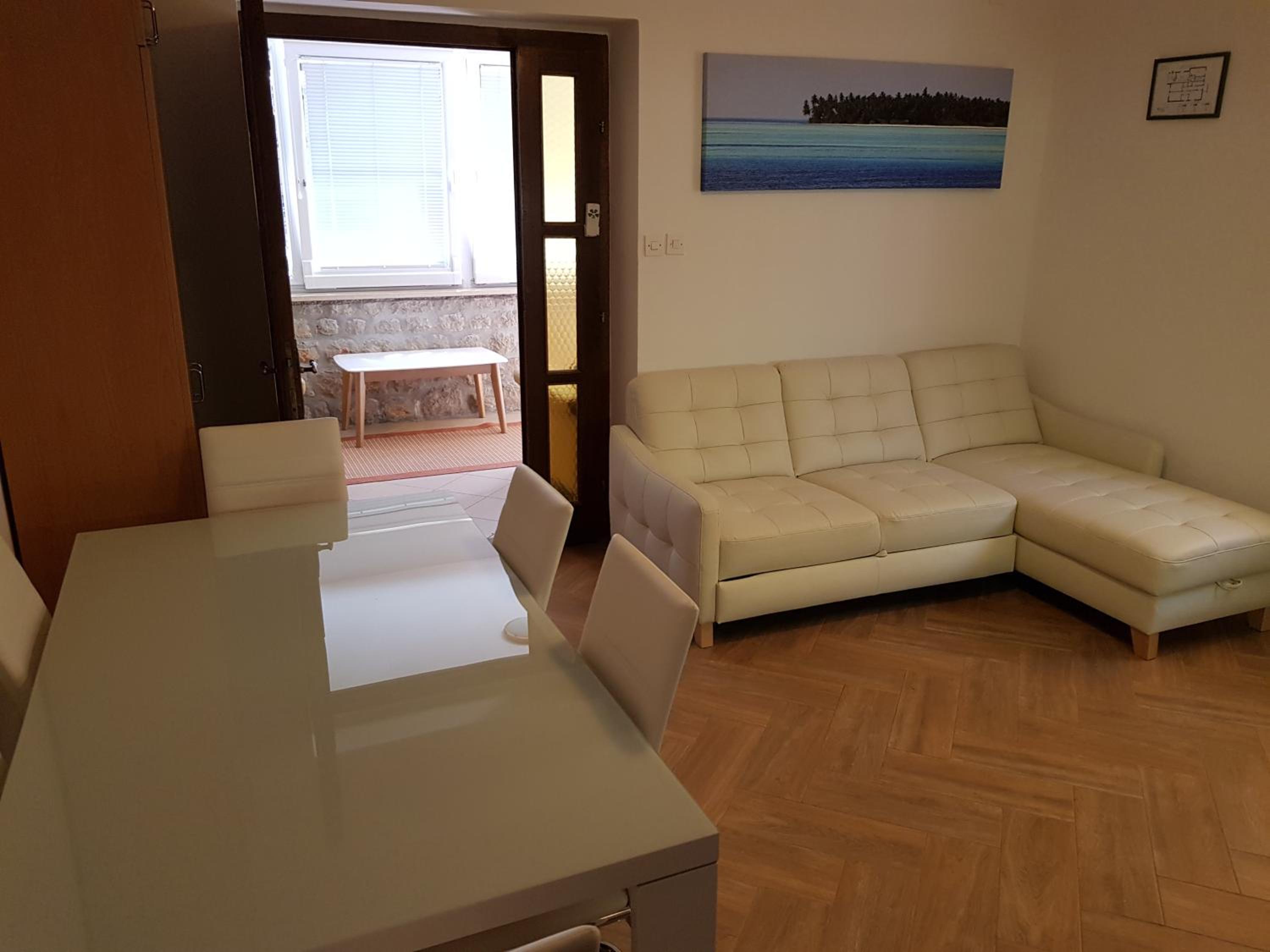 Apartment 2