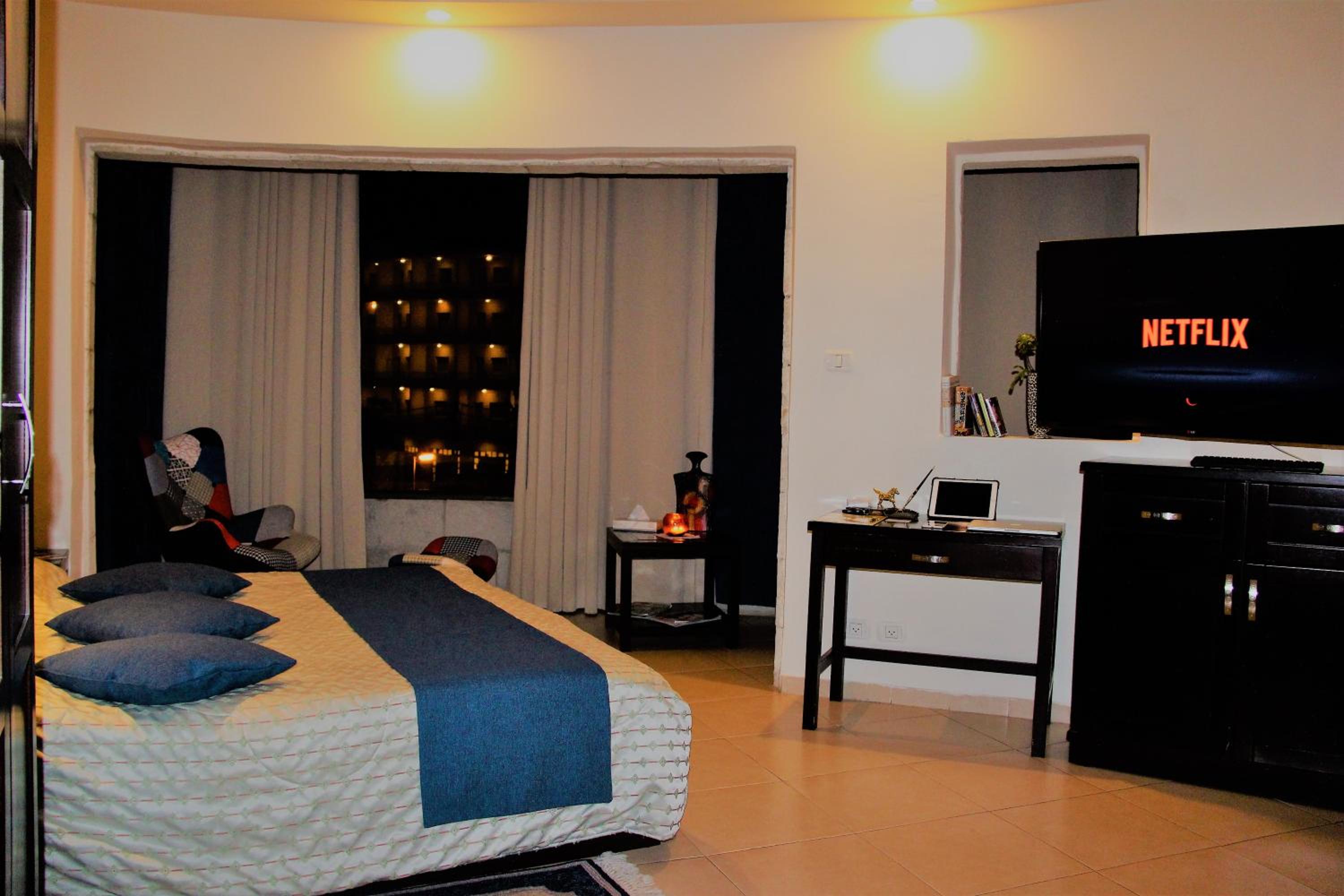 Deluxe Double Room - Photo 7