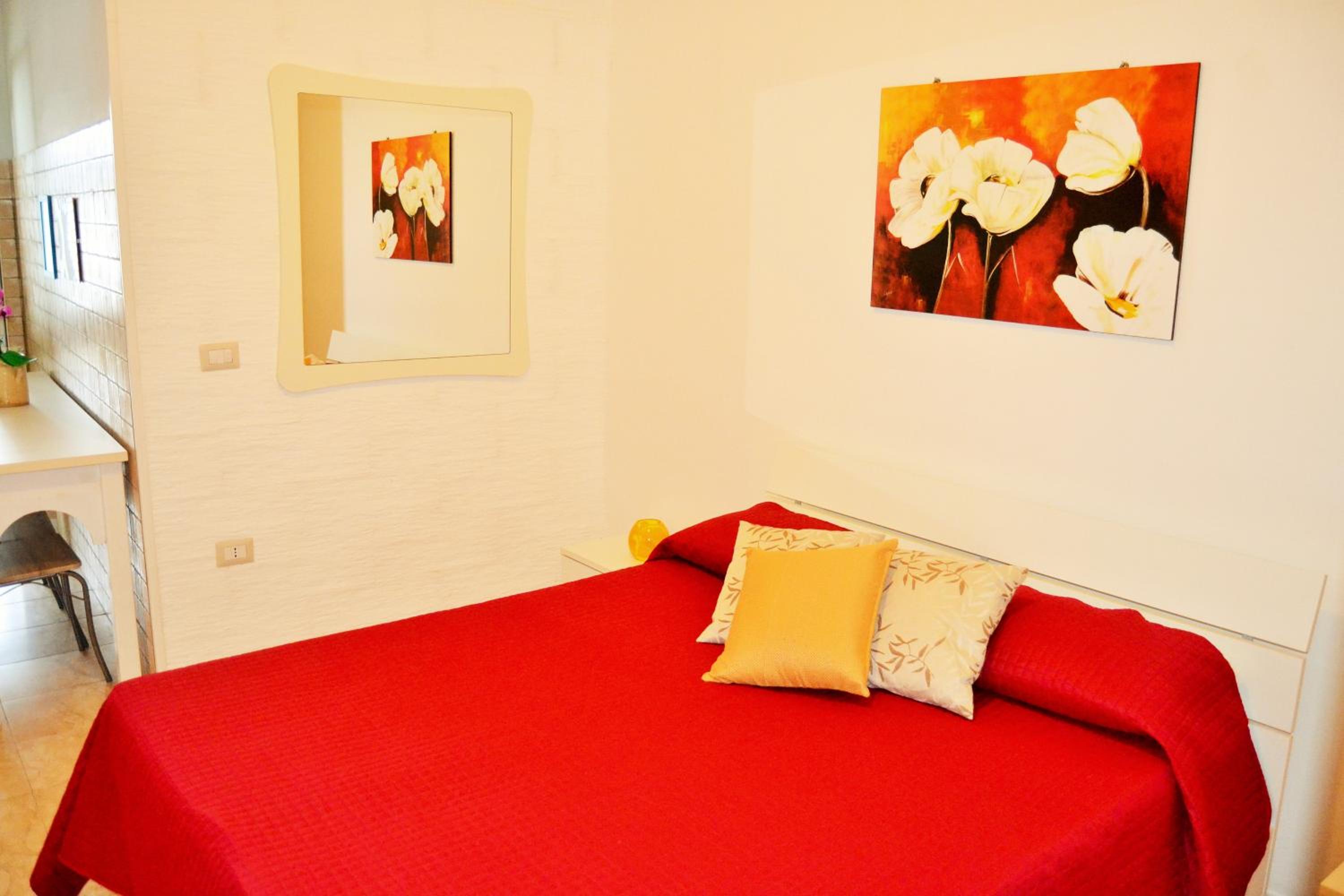Two-Bedroom Apartment photo 3