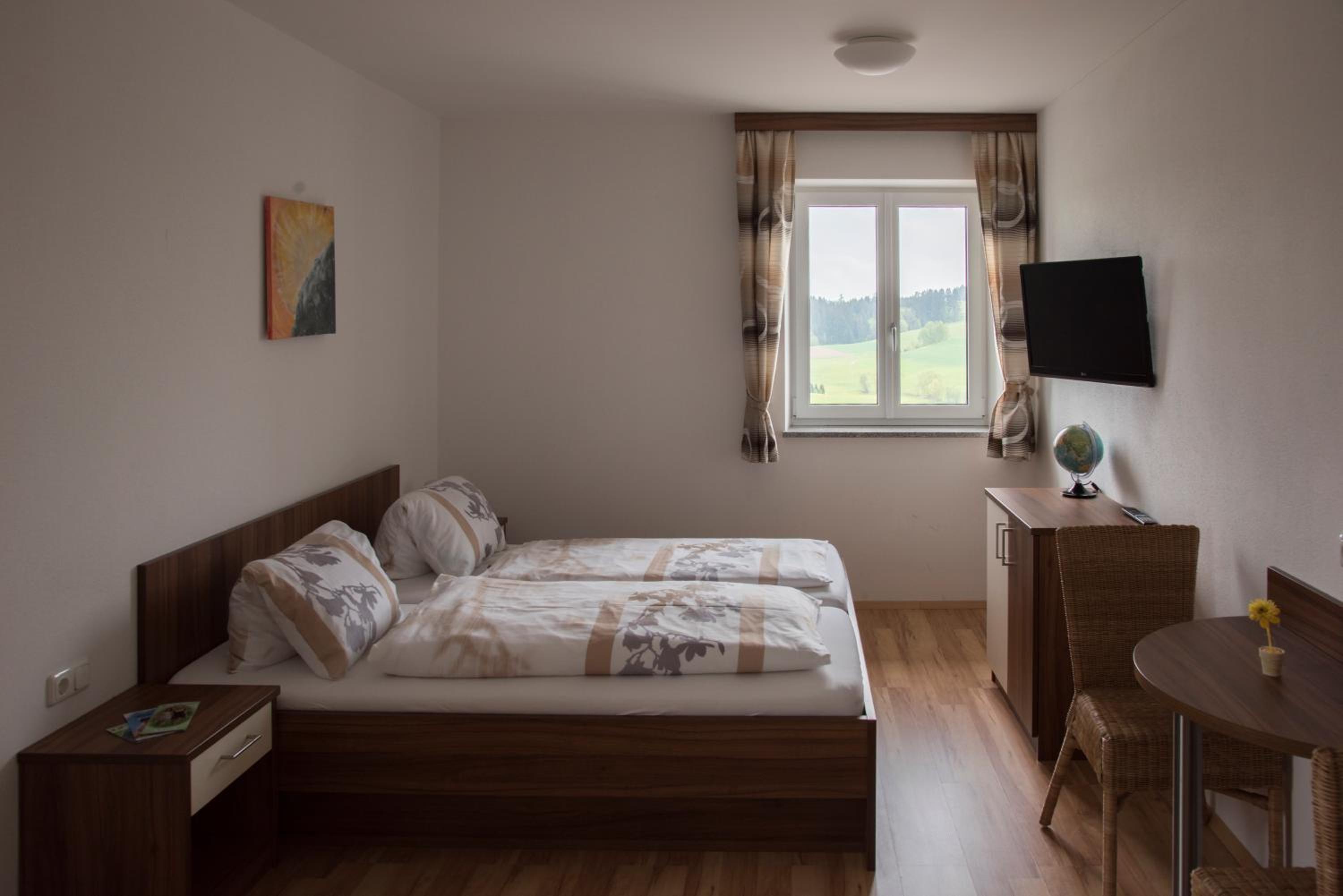 Double Room - Photo 1