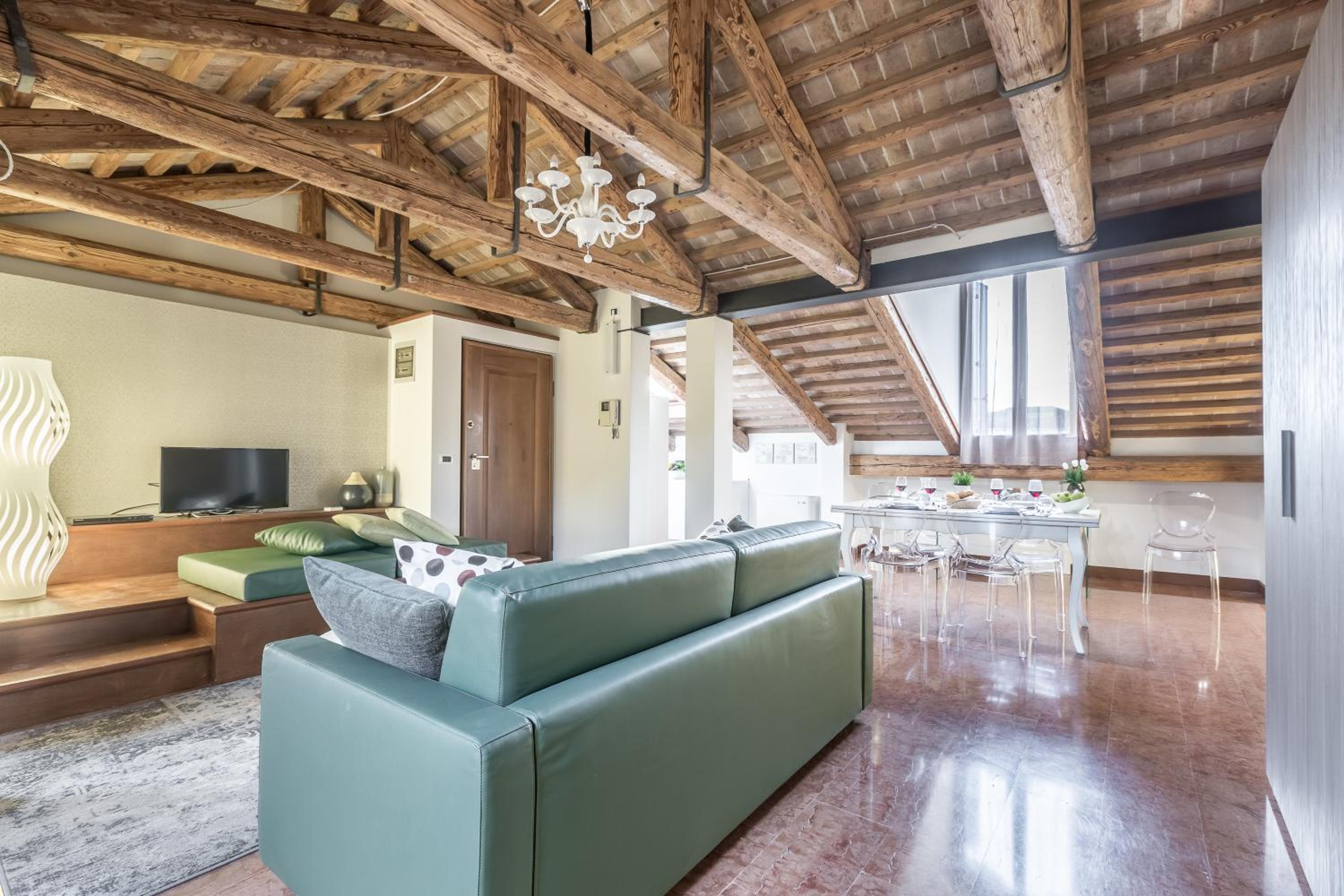 Apartment with Terrace photo 2