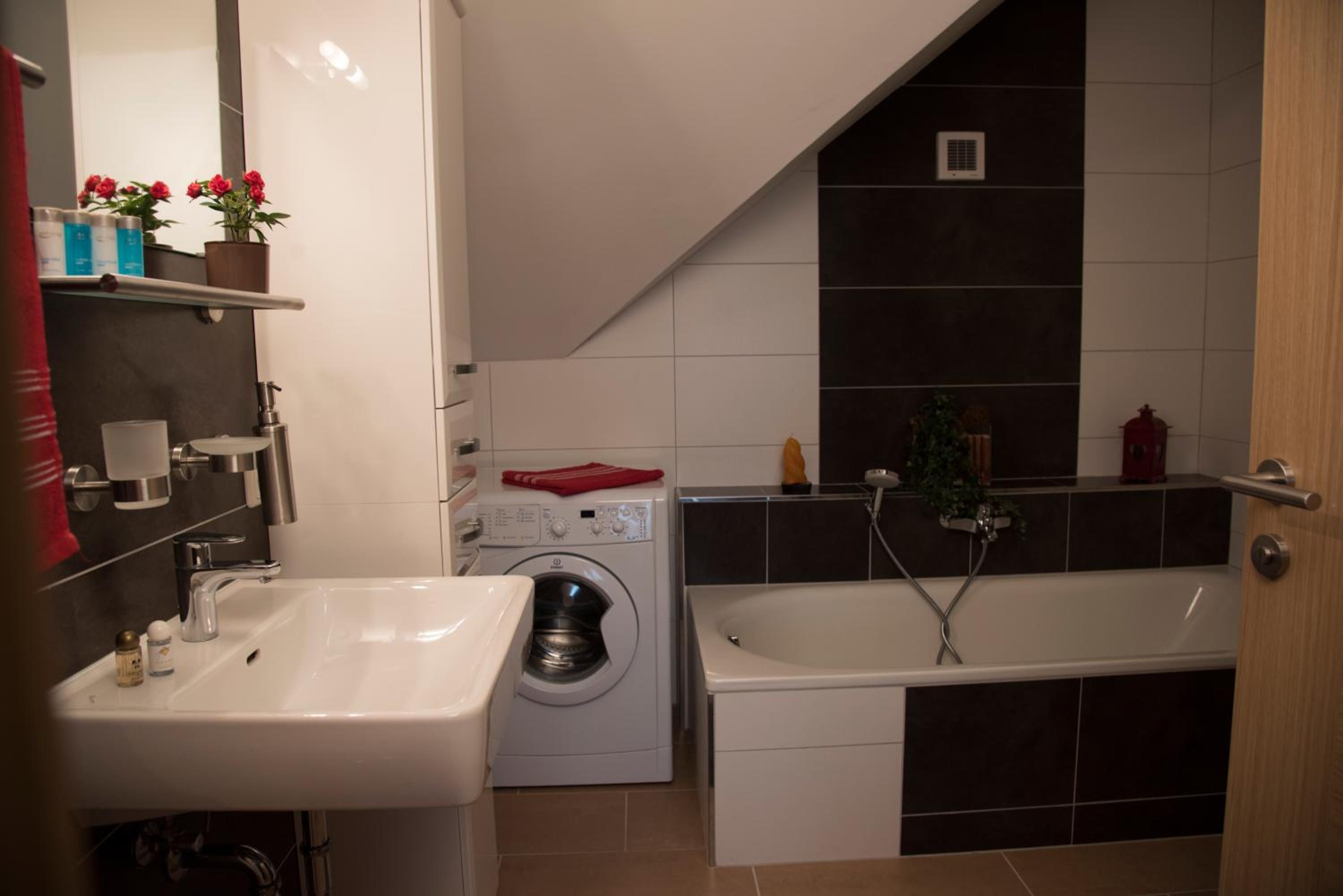 Apartment - Photo 9