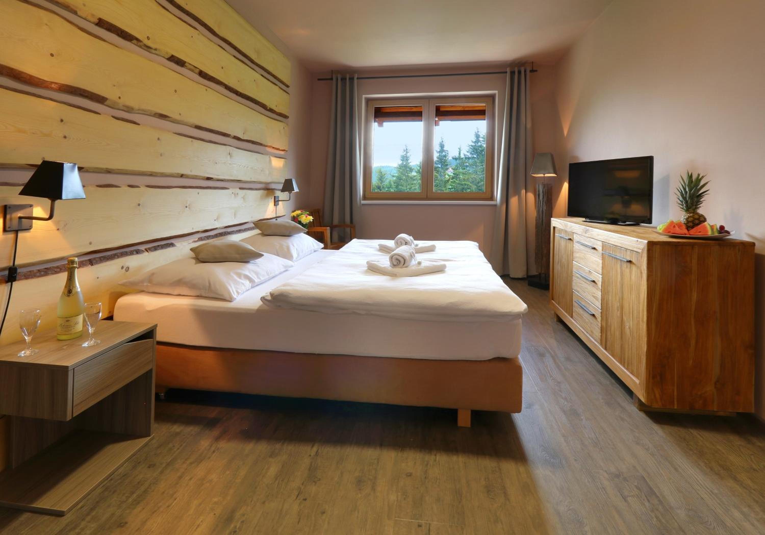 Two-Room Studio with Balcony - Photo 8