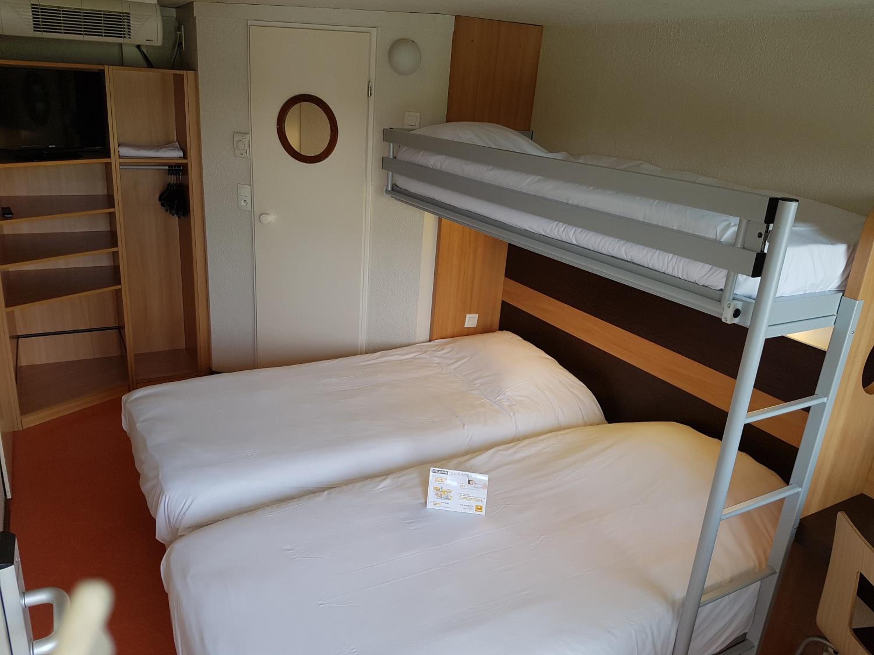 Triple Room - Photo 5