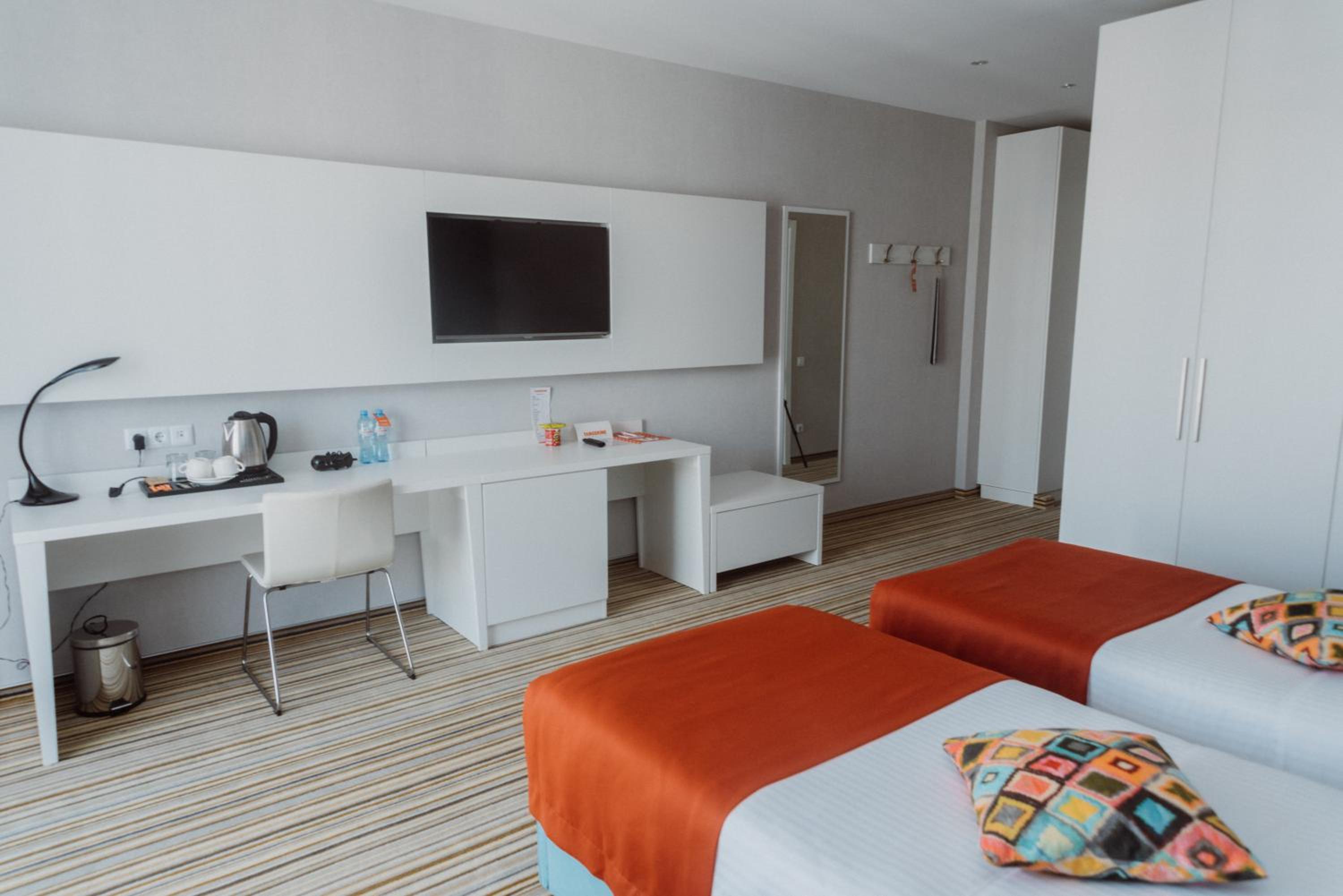 Classic Double Room with Balcony - Photo 22