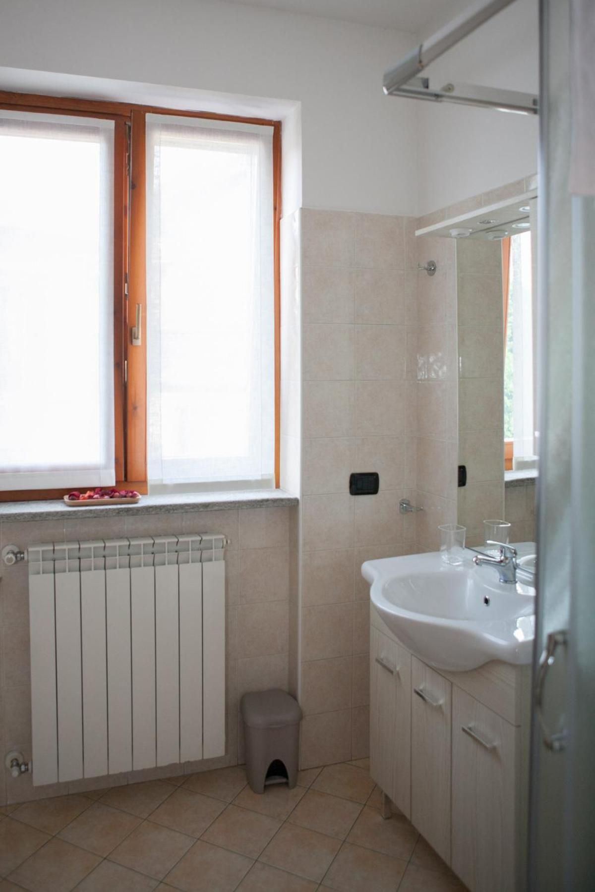 Studio Apartment - Photo 47