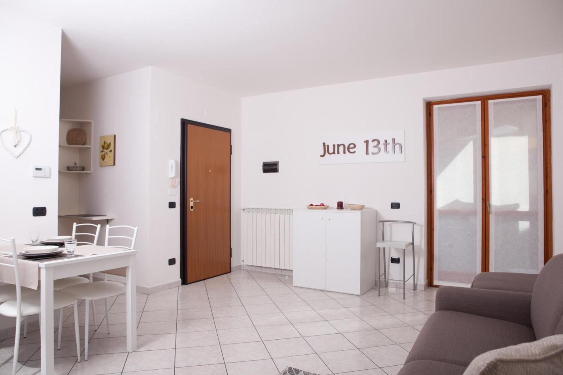 Studio Apartment - Photo 38