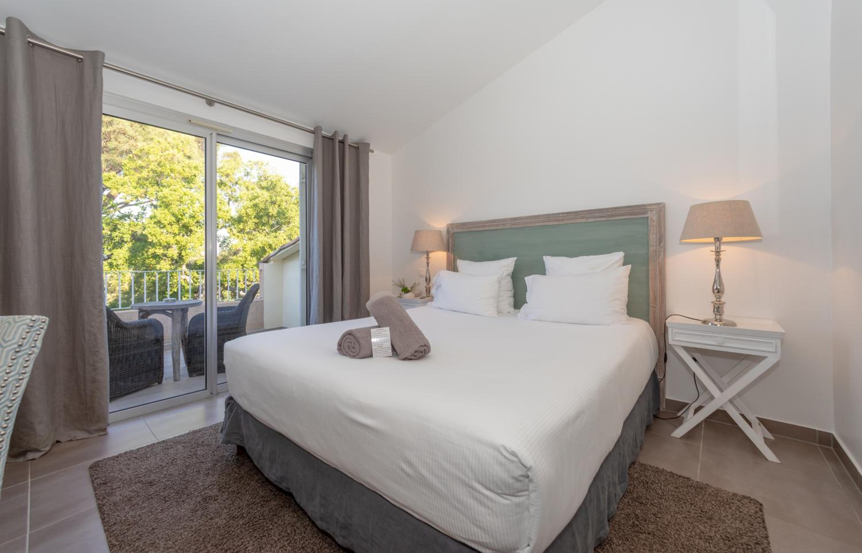 Classic Double Room
