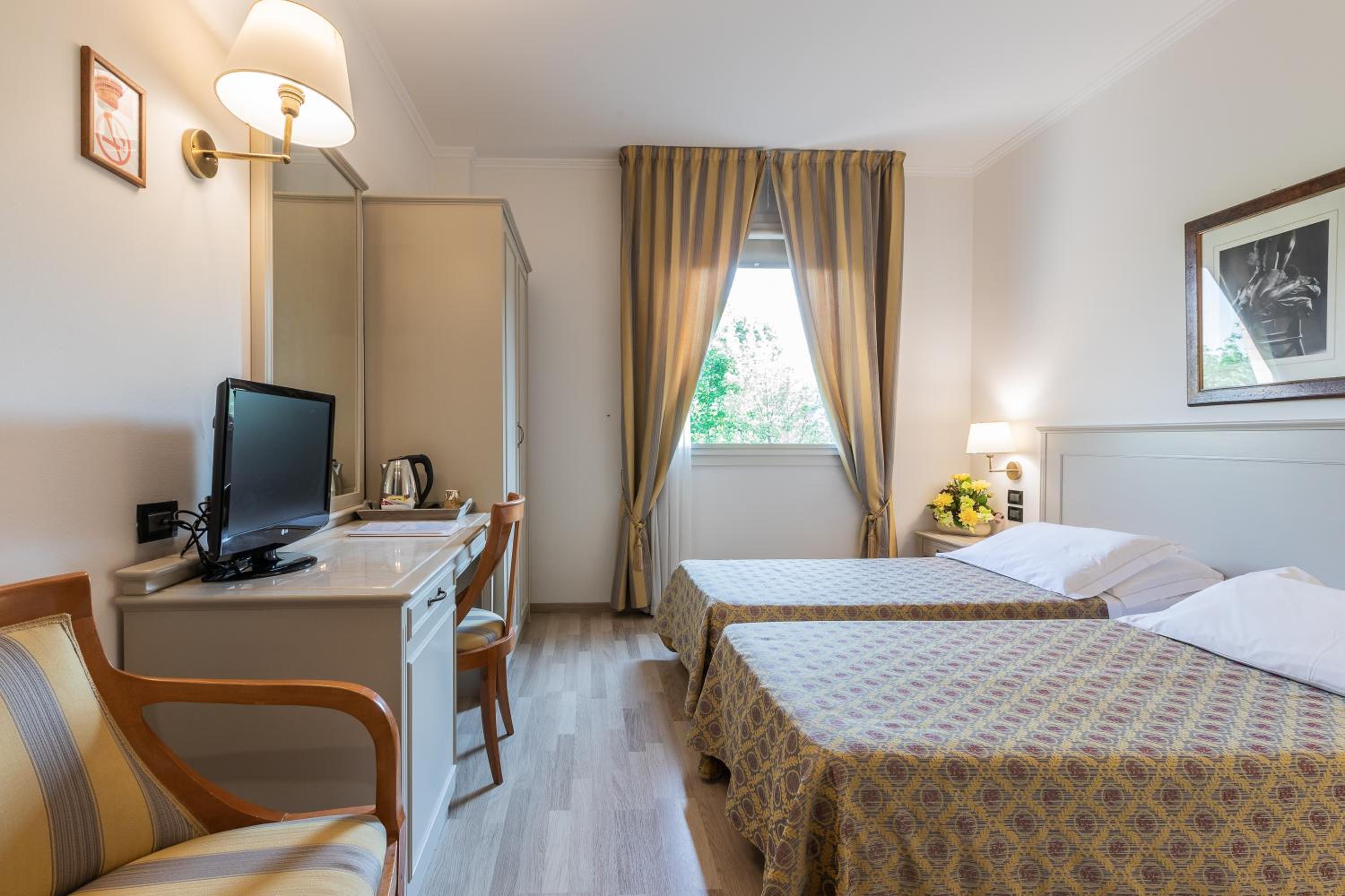 Twin Room photo 1